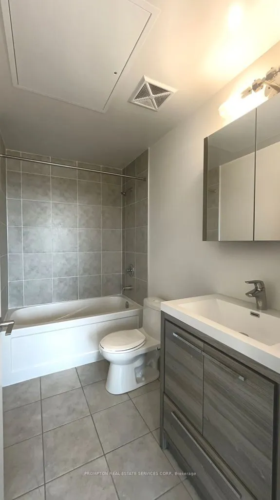 8 Rouge Valley Drive W, #807