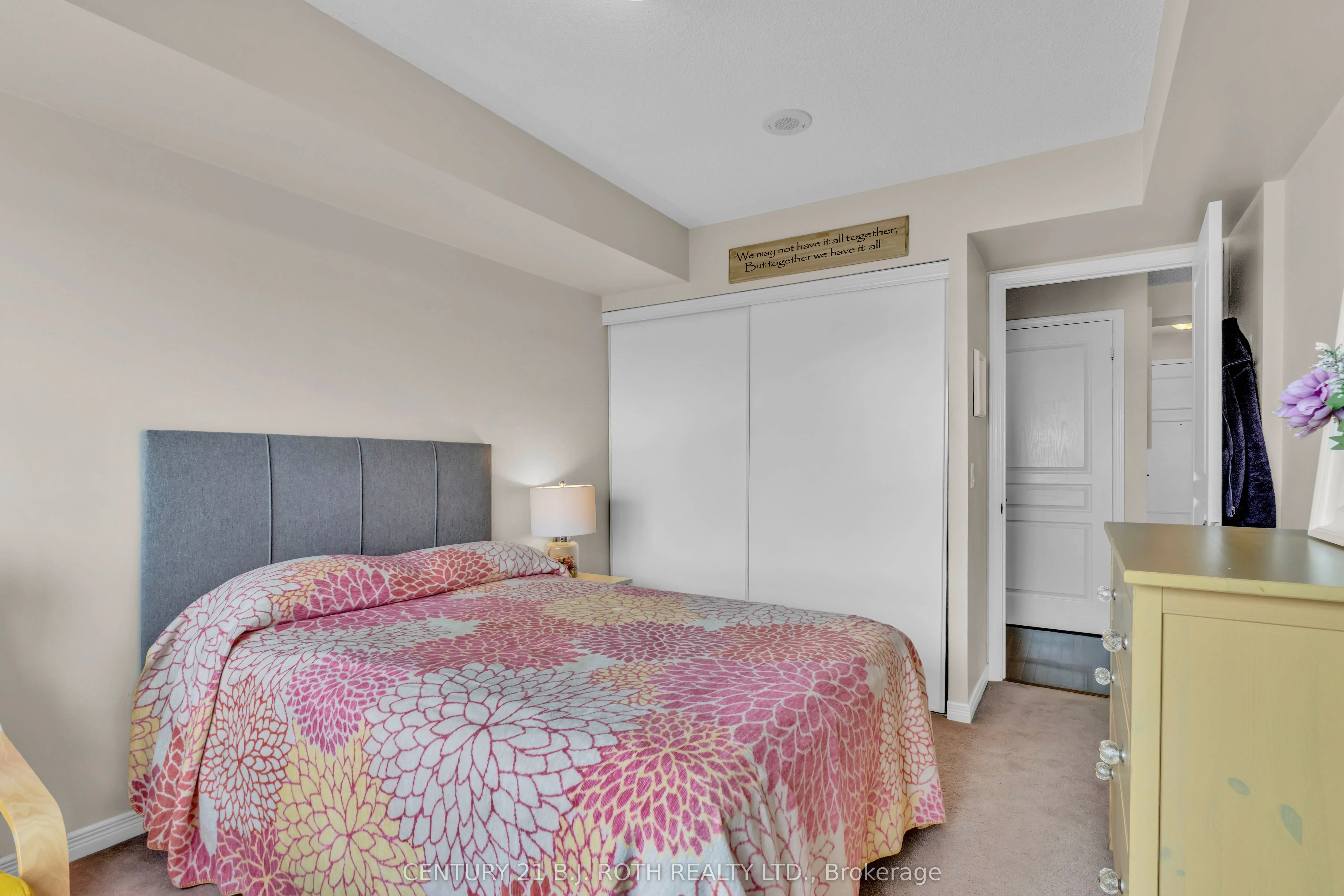 350 Red Maple Road, #1202