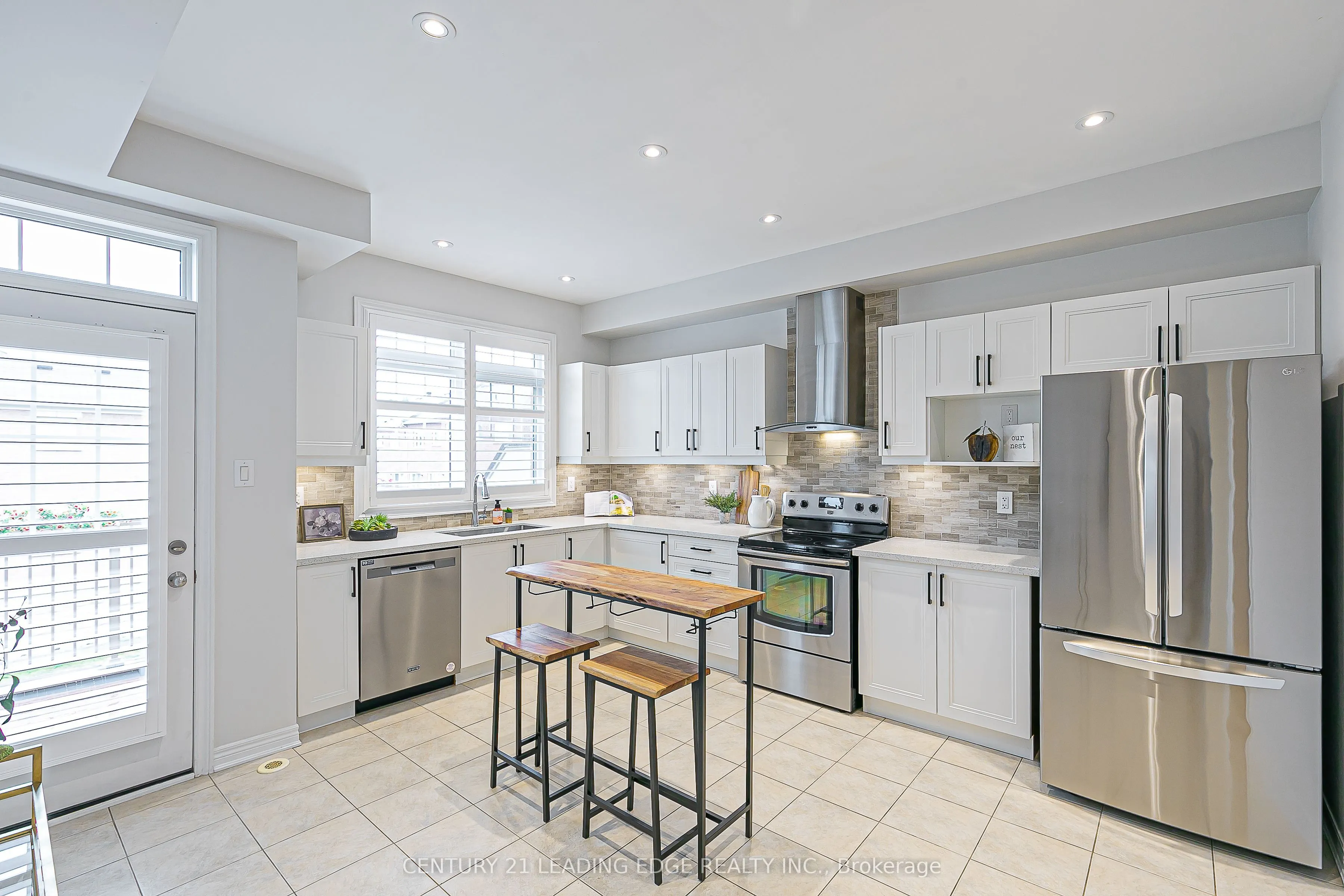 319 DELRAY Drive