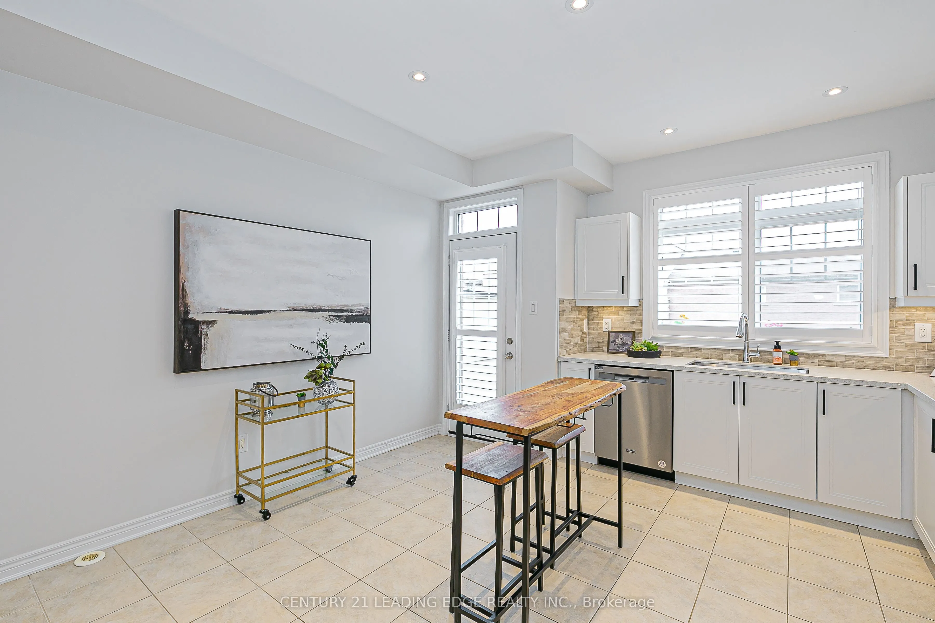 319 DELRAY Drive