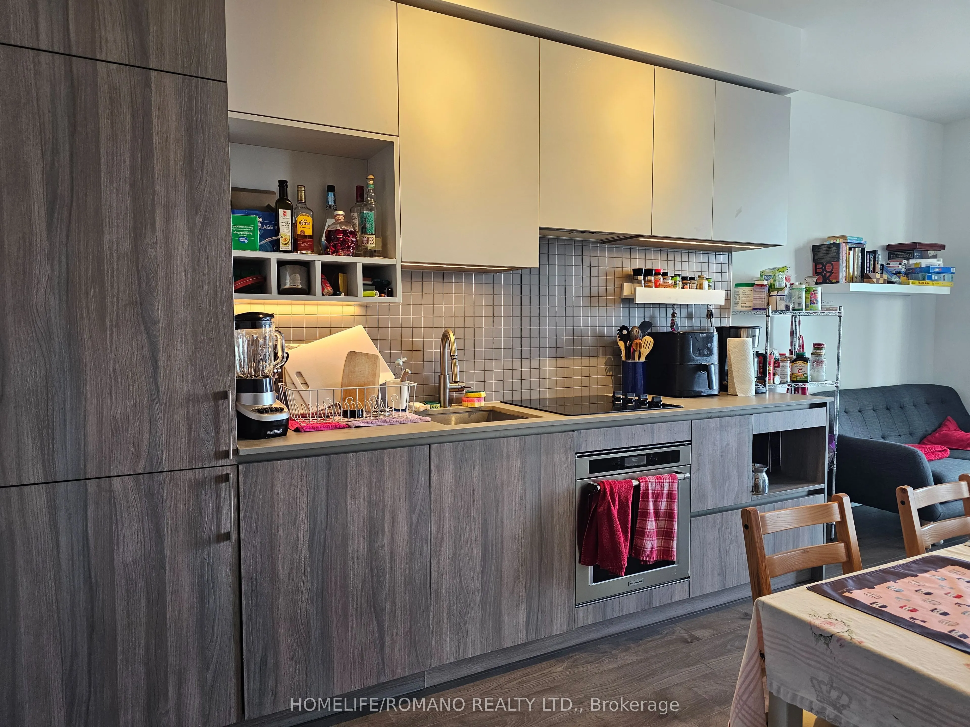 950 Portage Parkway, #4907