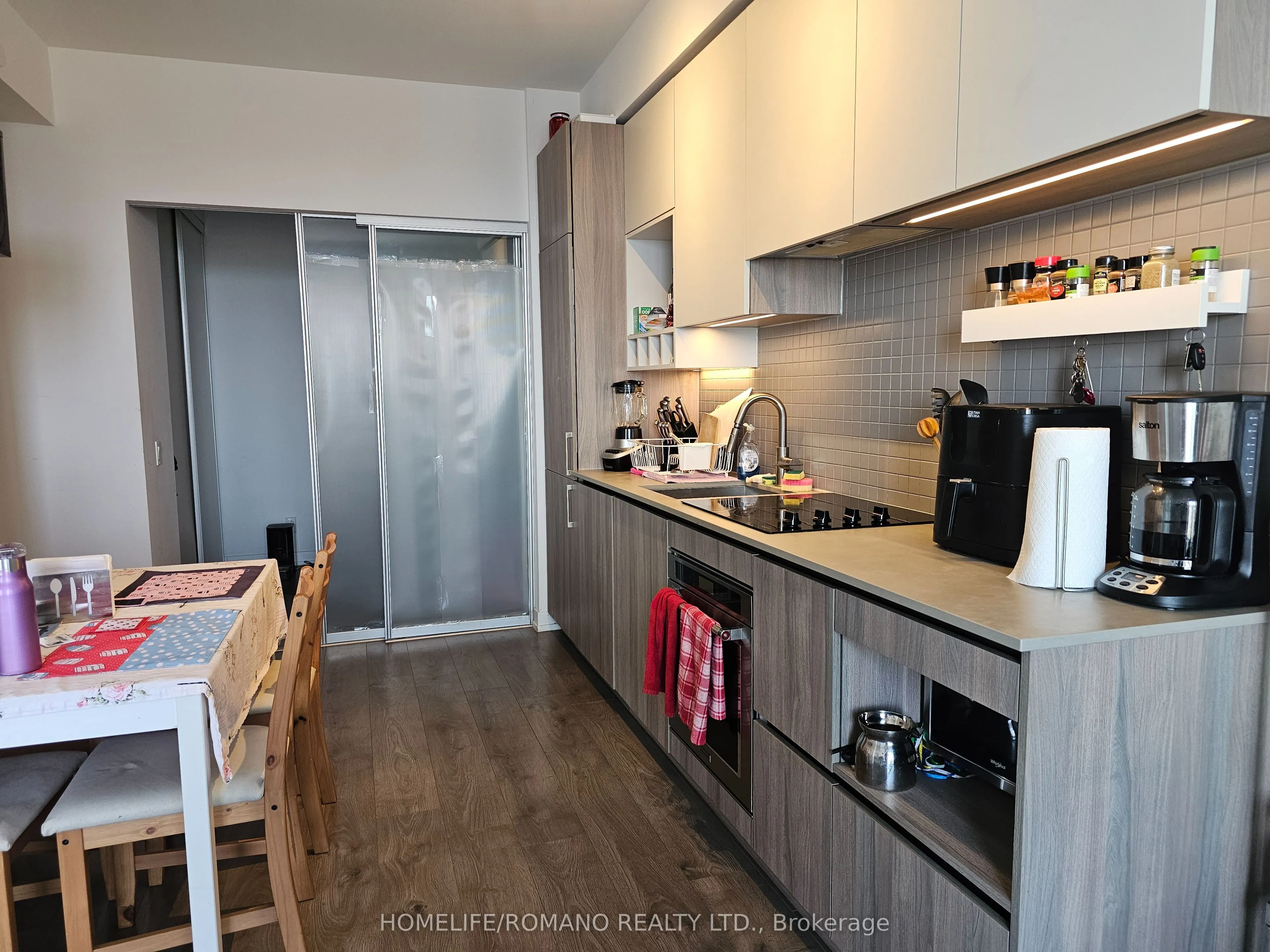 950 Portage Parkway, #4907