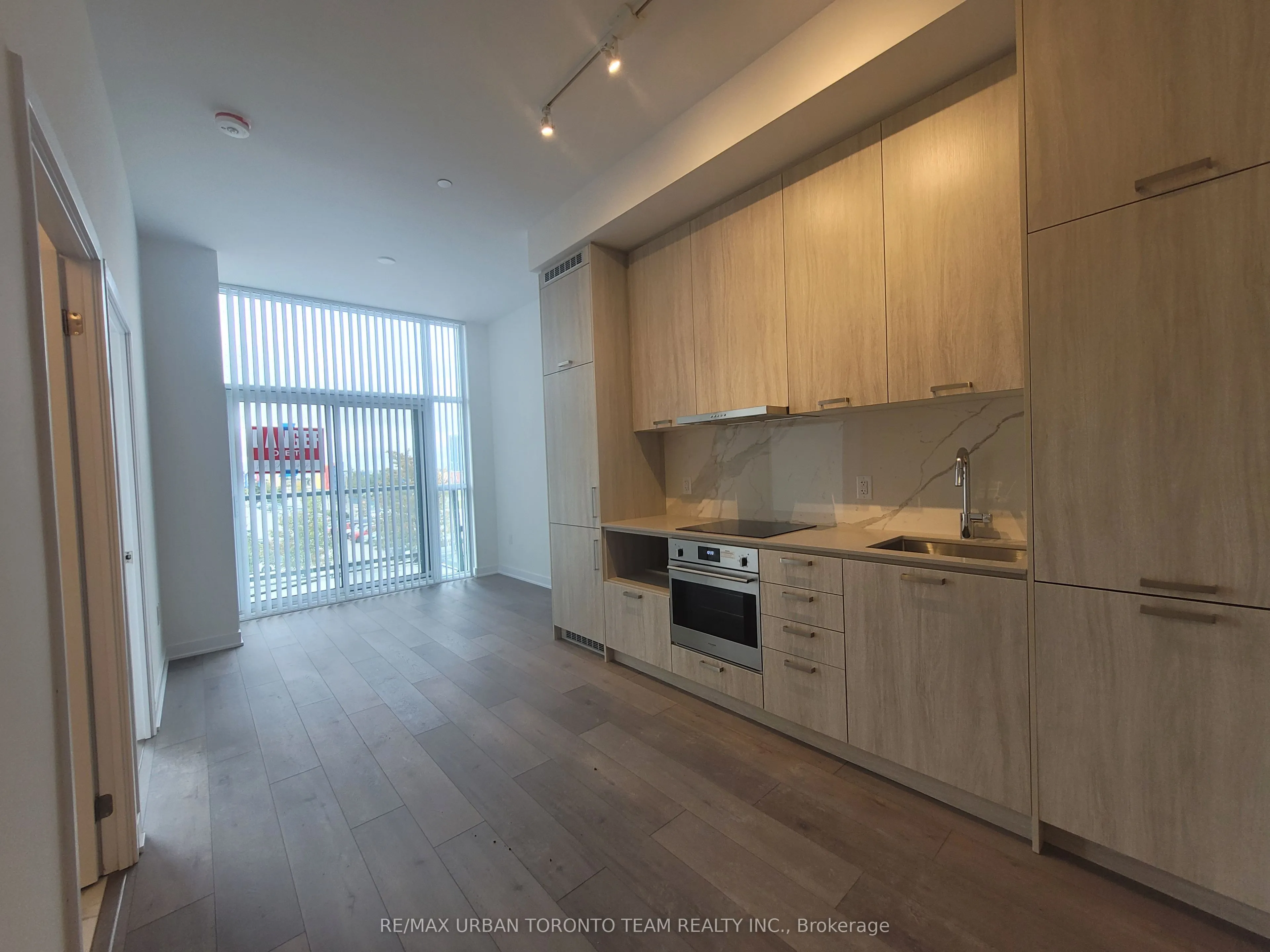 10 Honeycrisp Crescent, #208