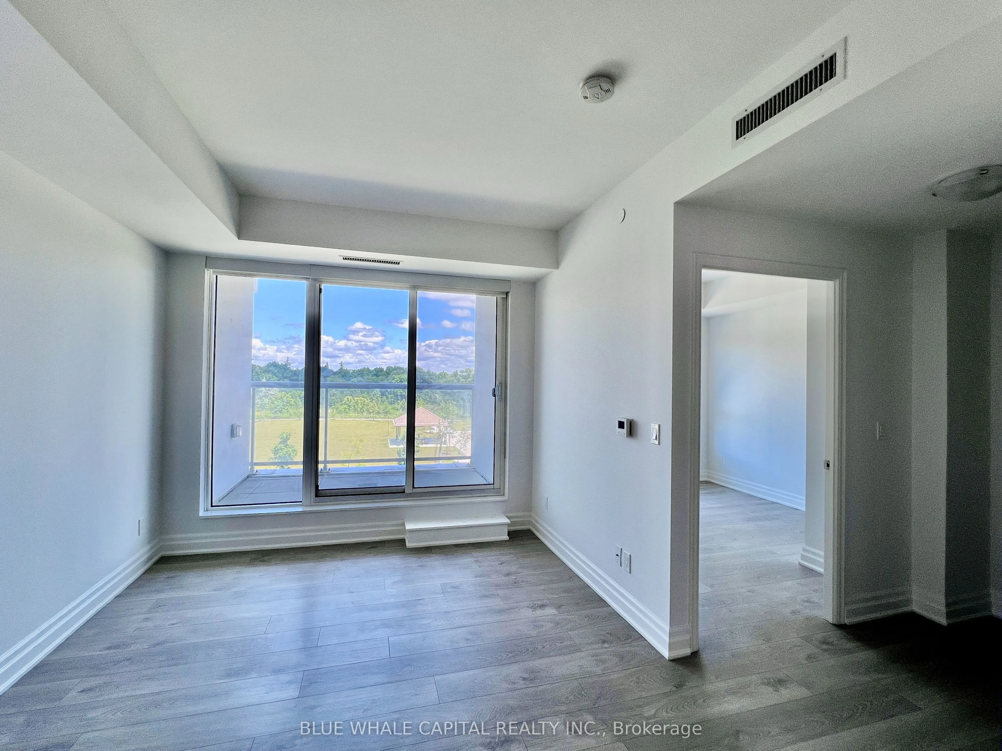 18 Rouge Valley Drive W, #311