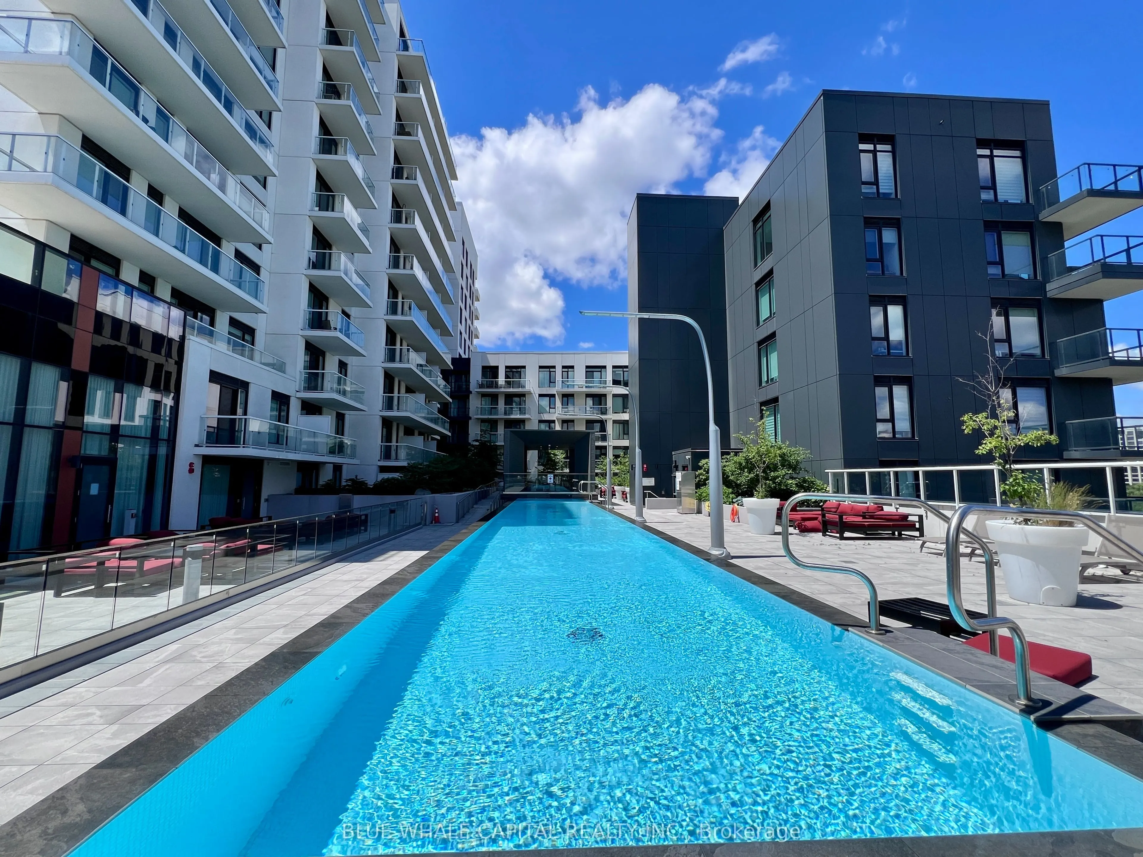 18 Rouge Valley Drive W, #311