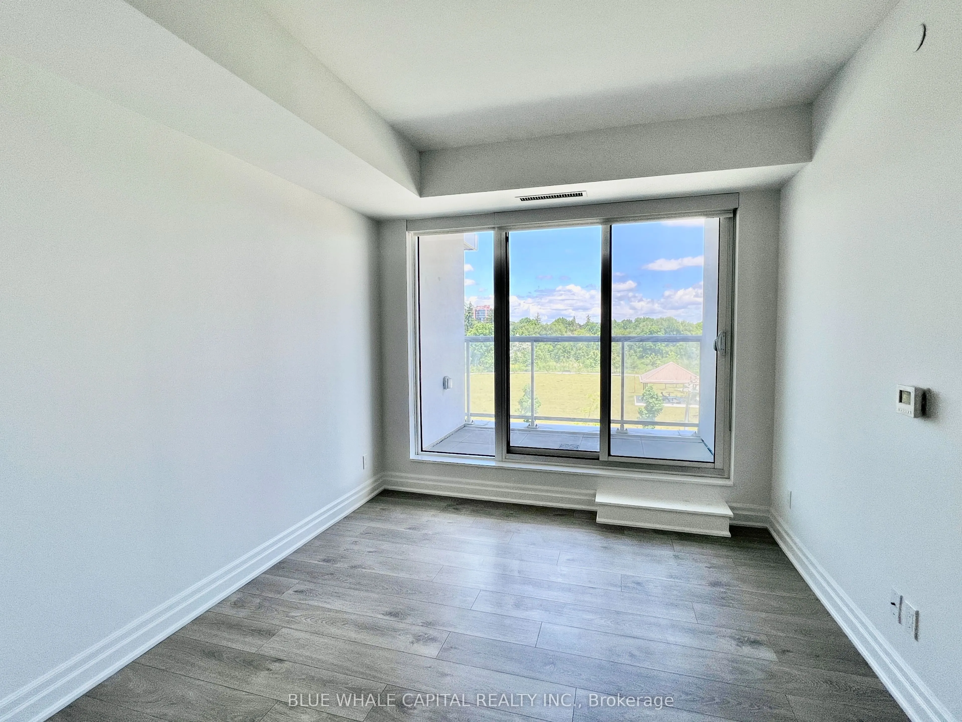 18 Rouge Valley Drive W, #311