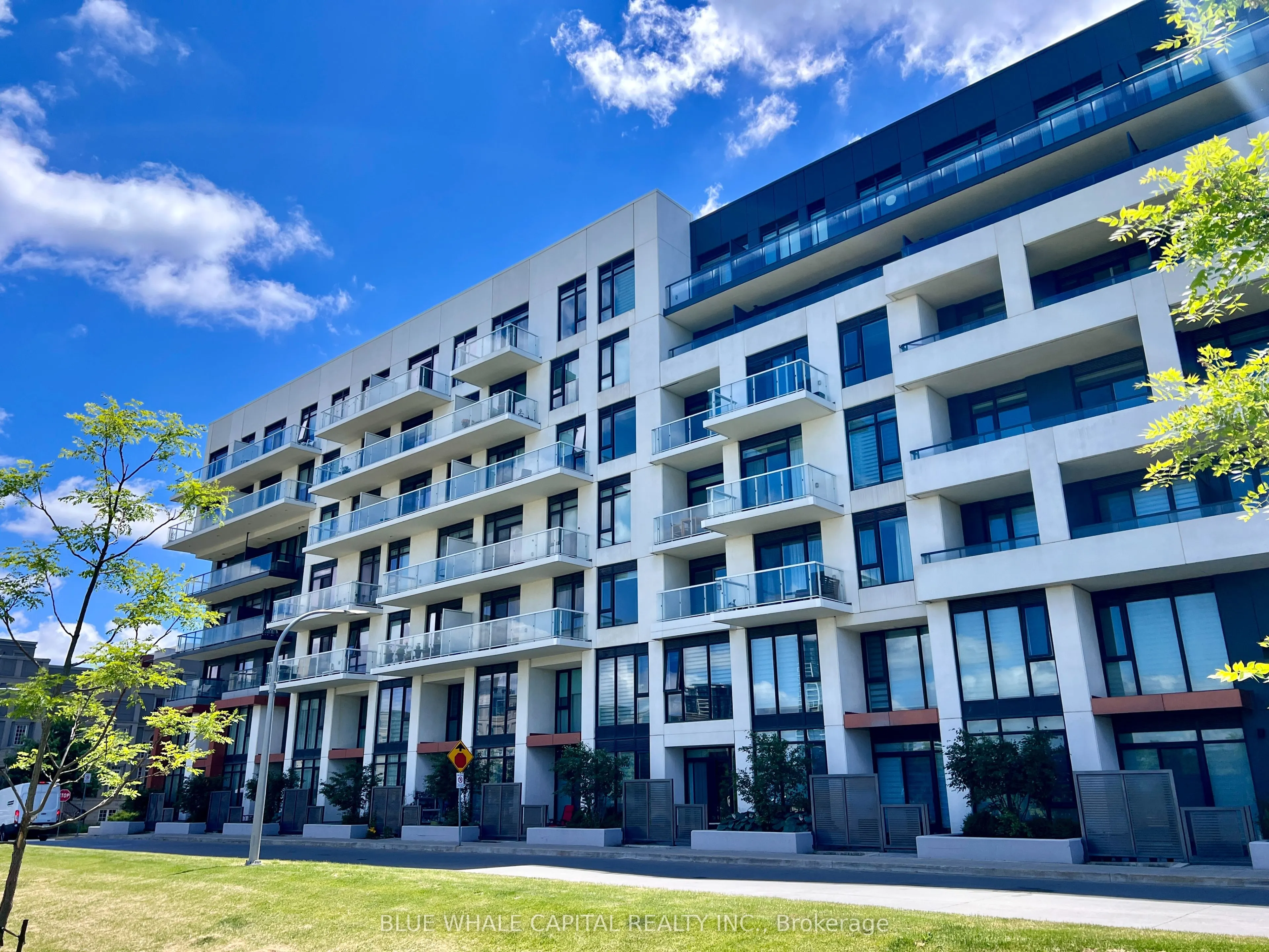 18 Rouge Valley Drive W, #311