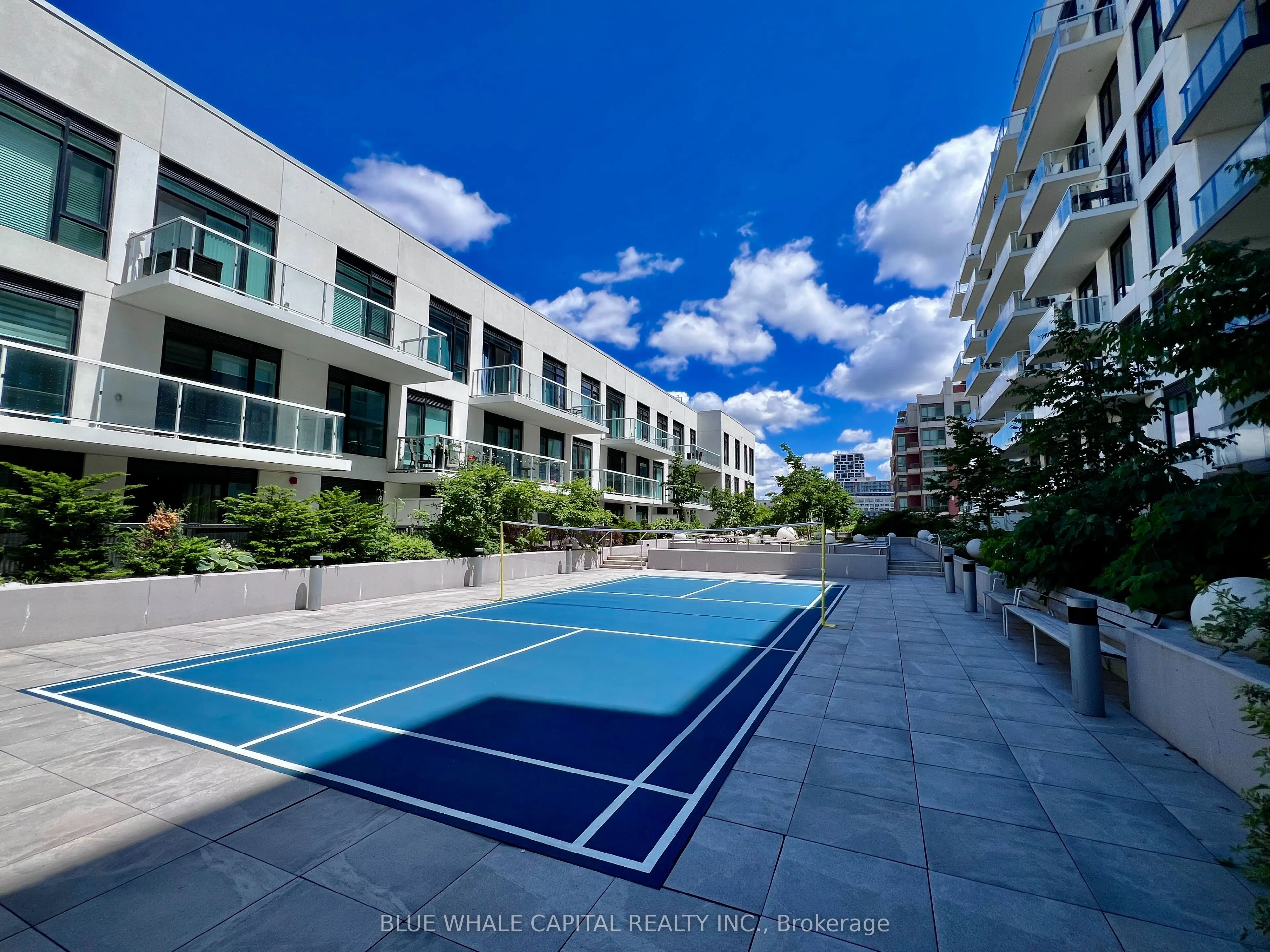 18 Rouge Valley Drive W, #311