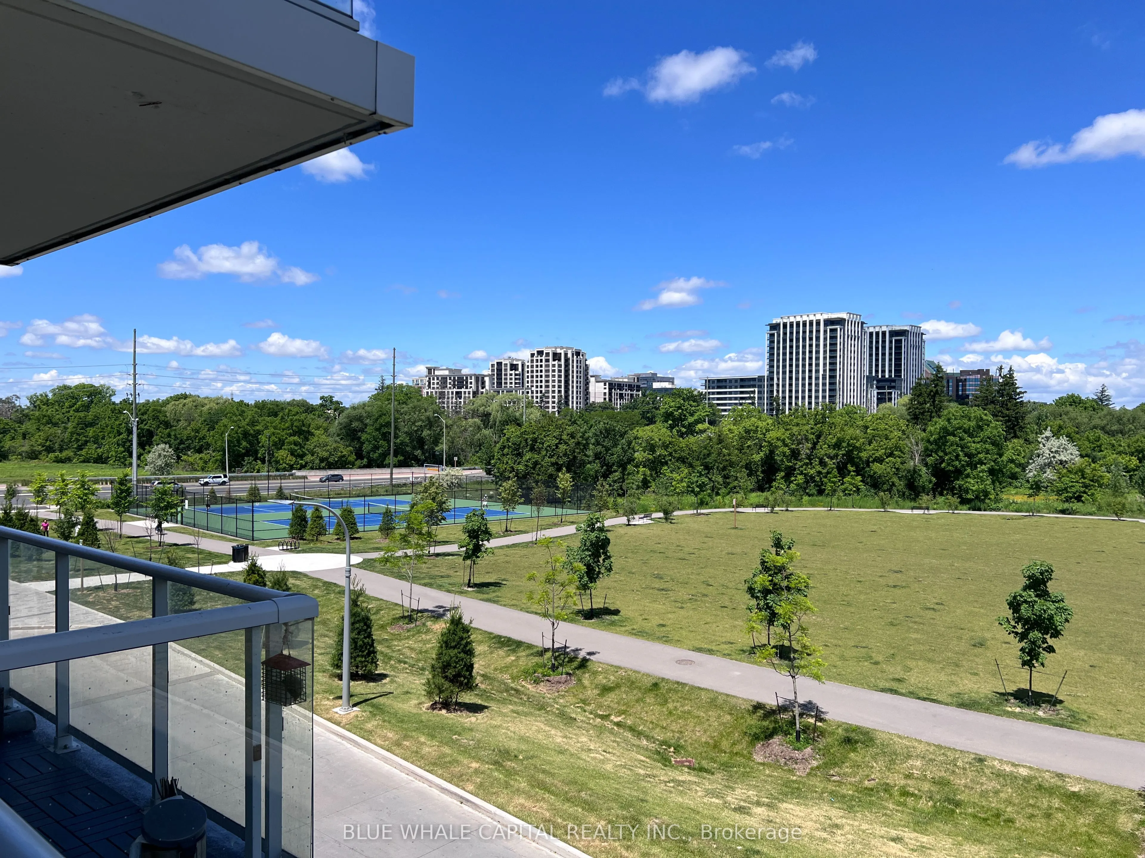 18 Rouge Valley Drive W, #311