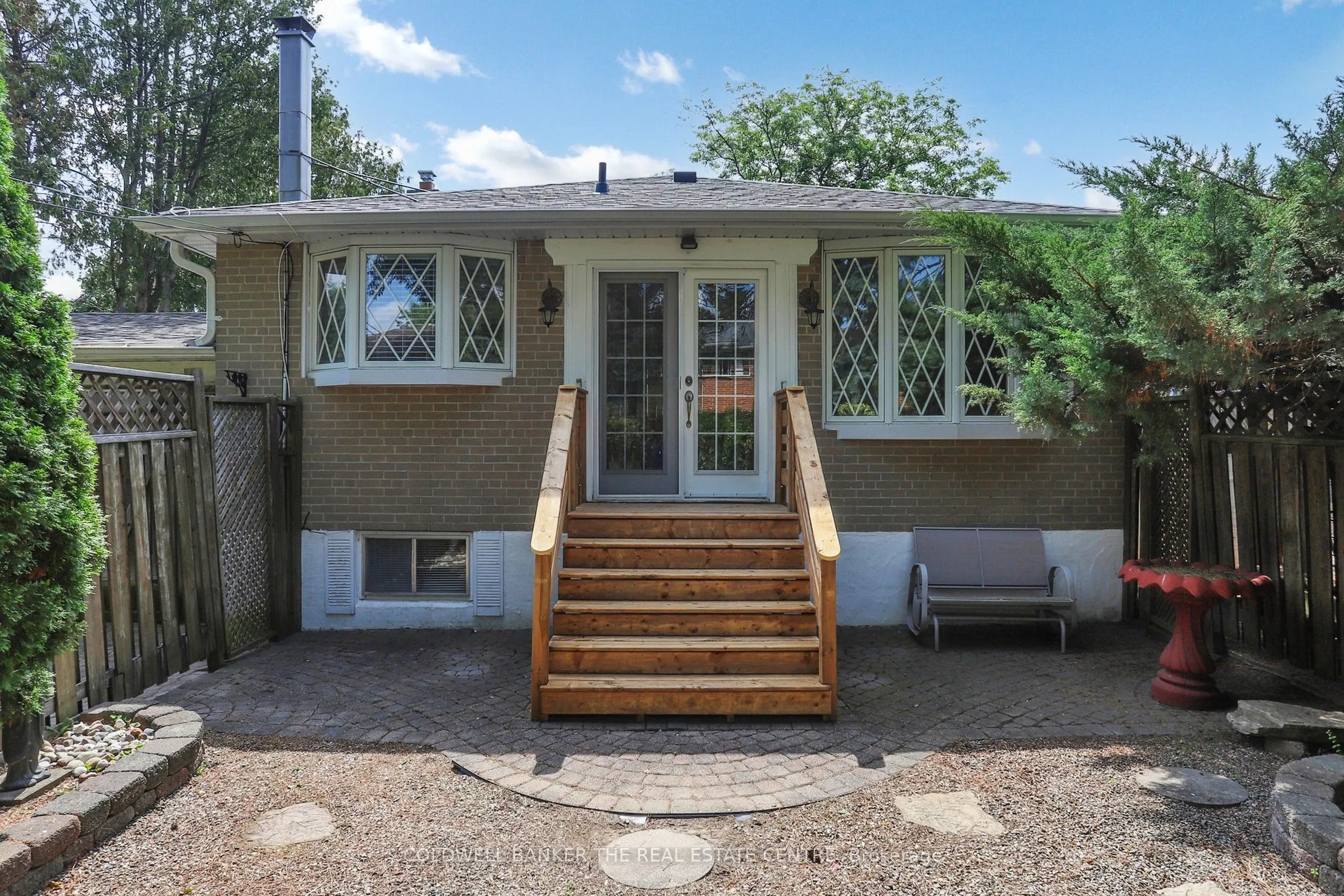 245 Silverbirch Drive