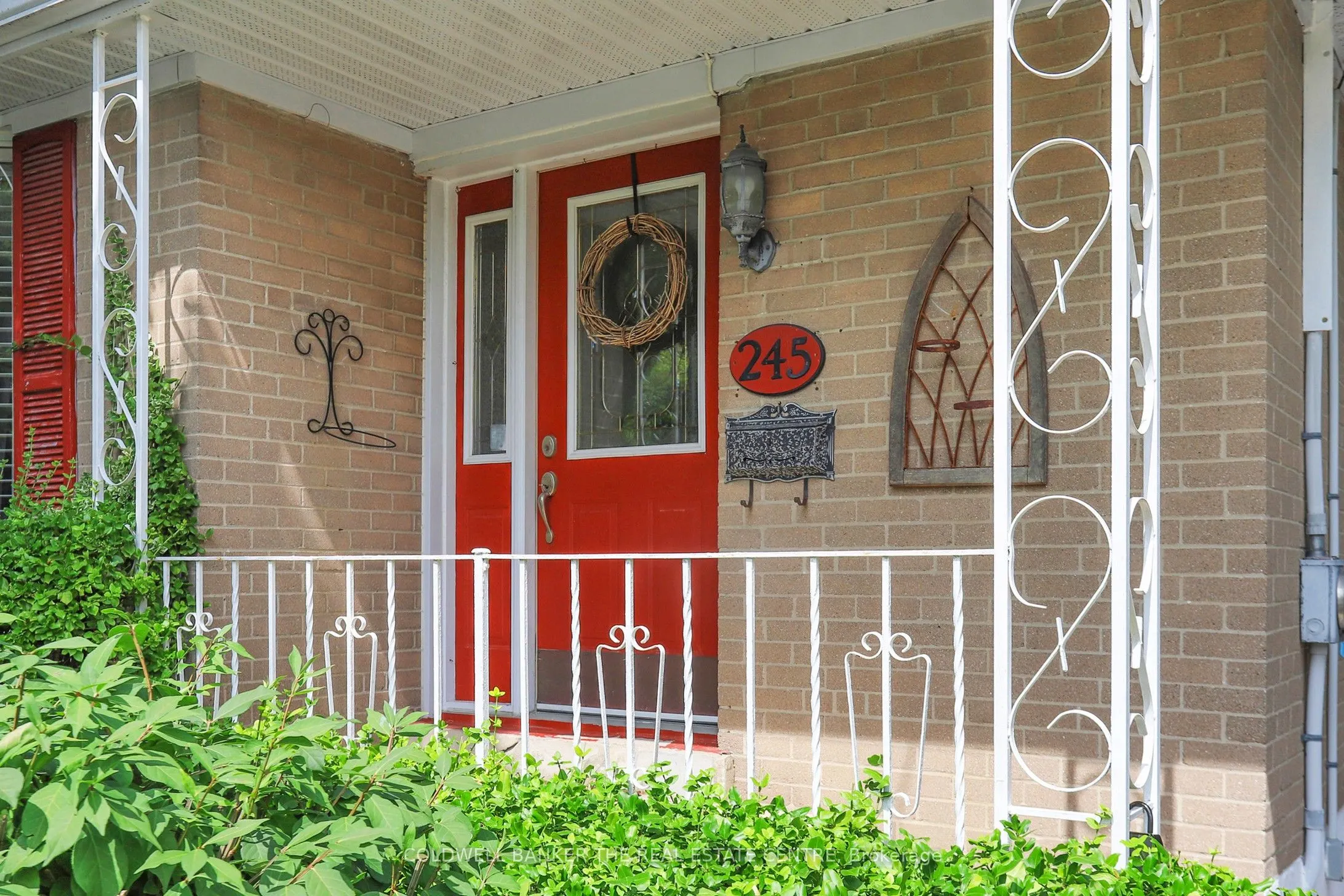 245 Silverbirch Drive