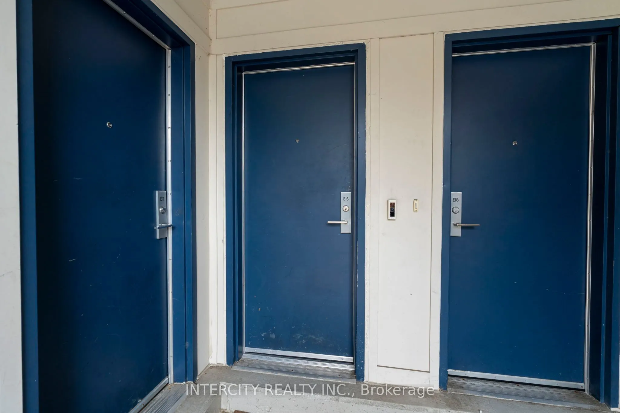 26 Bruce Street, #E-16