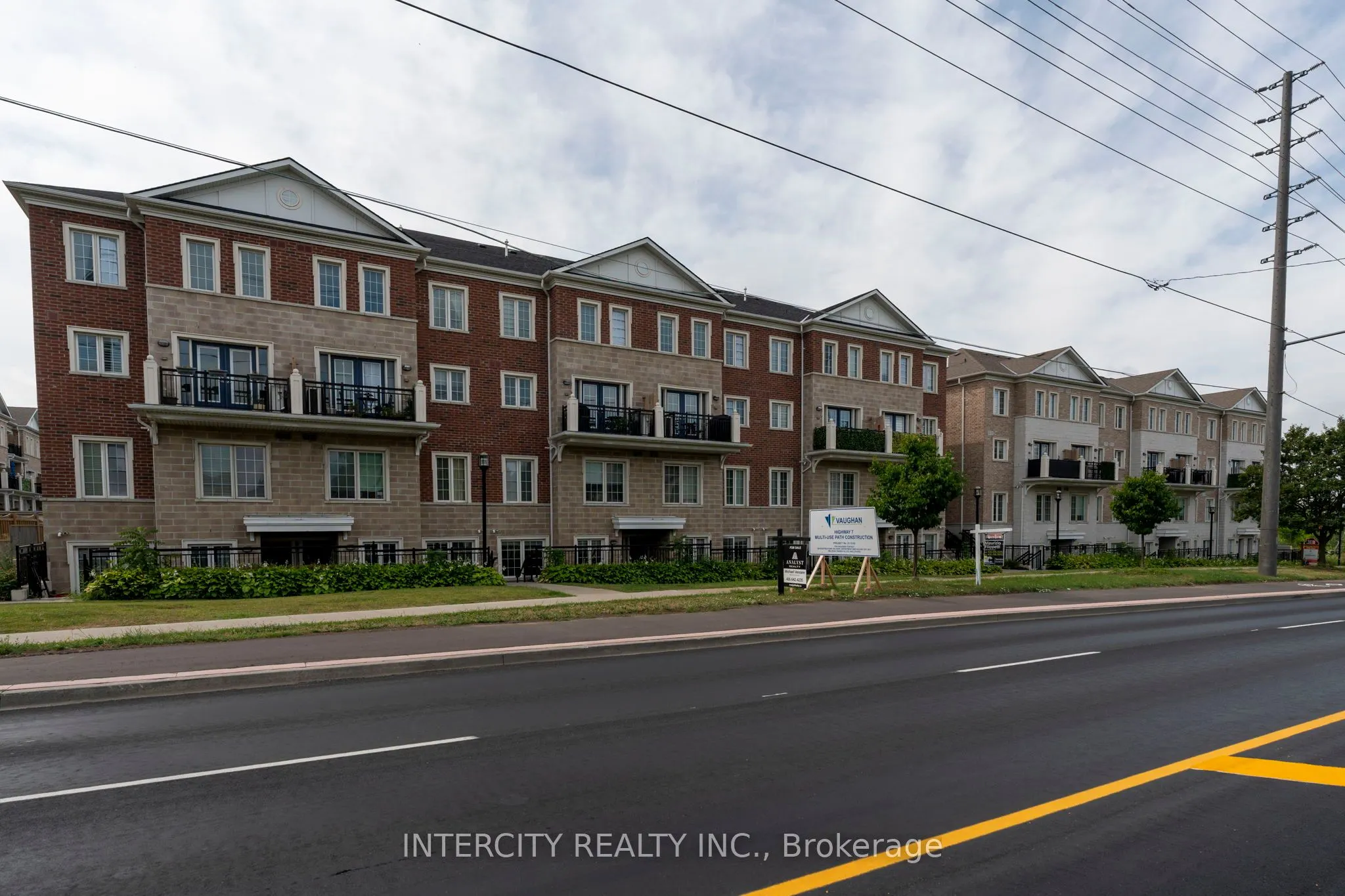 26 Bruce Street, #E-16