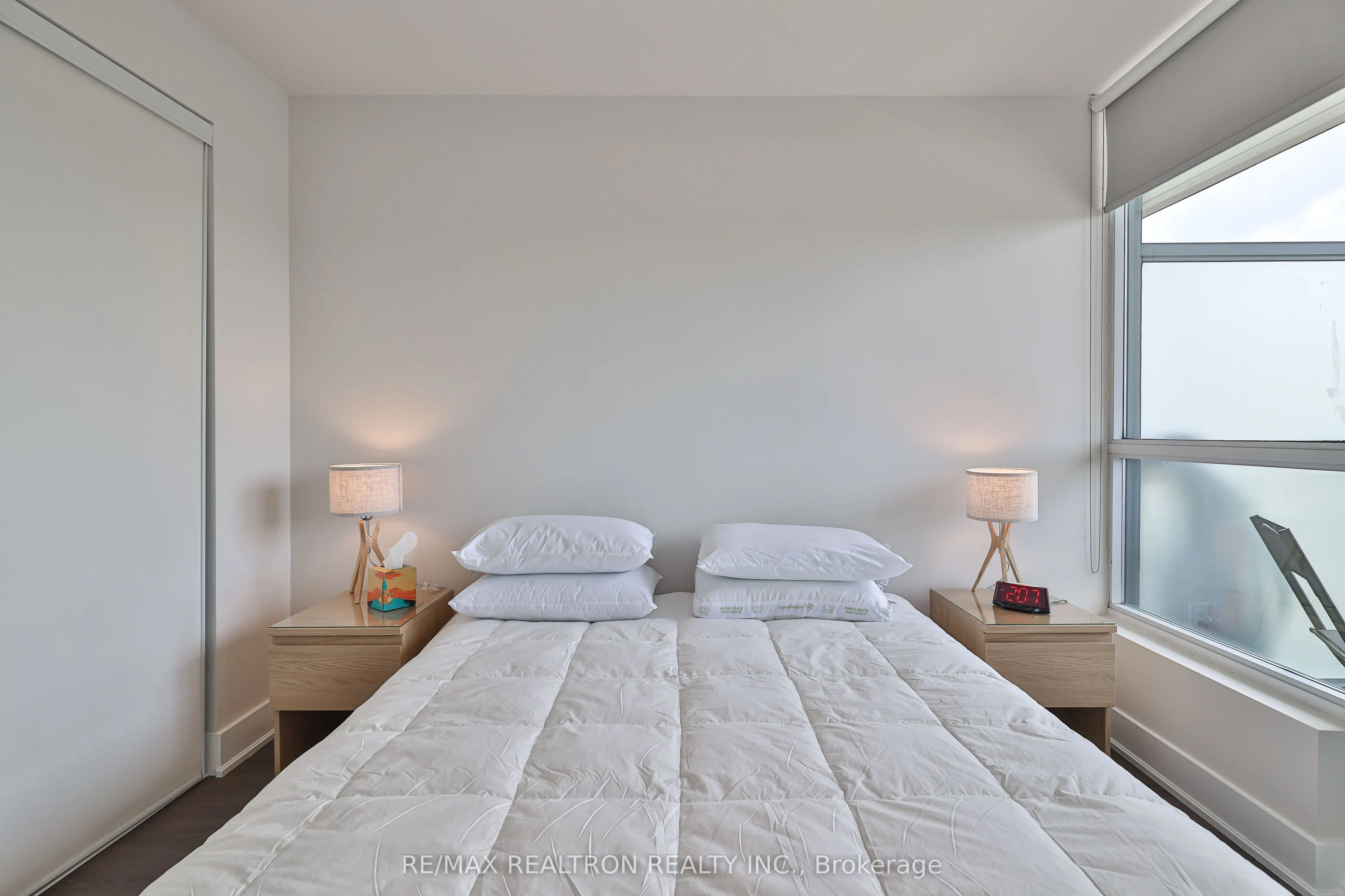 7608 Yonge Street, #613
