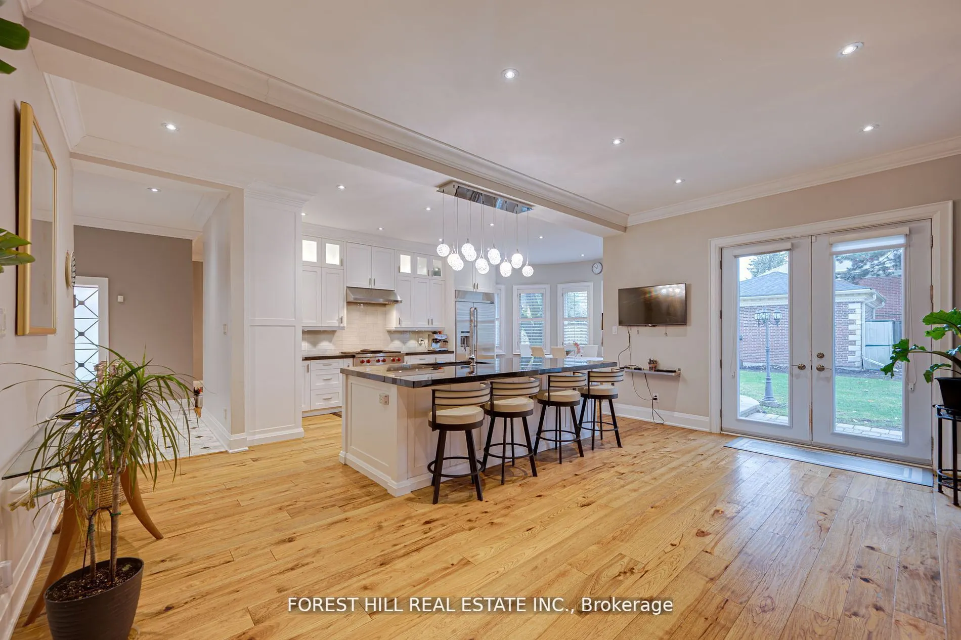 14 Willet Crescent