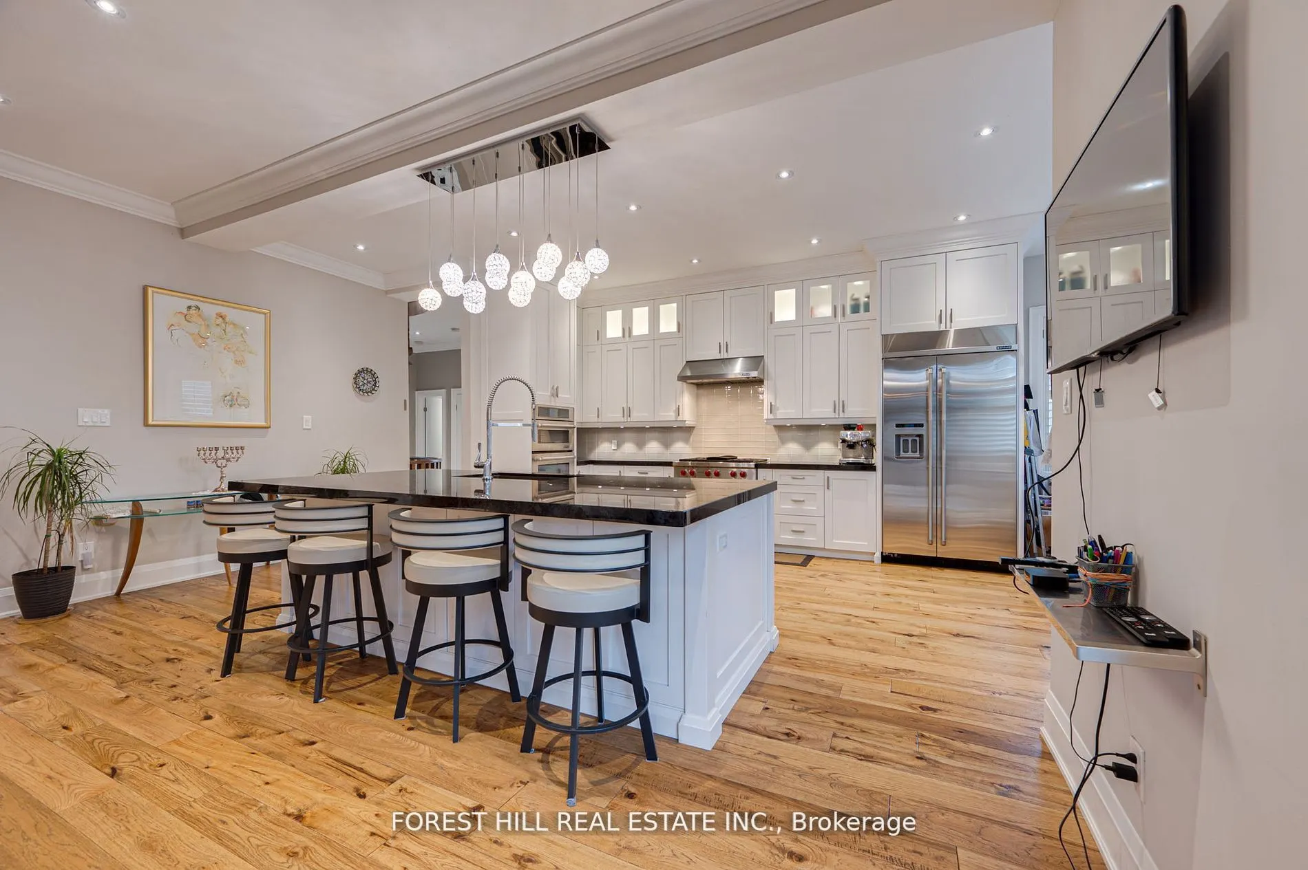 14 Willet Crescent