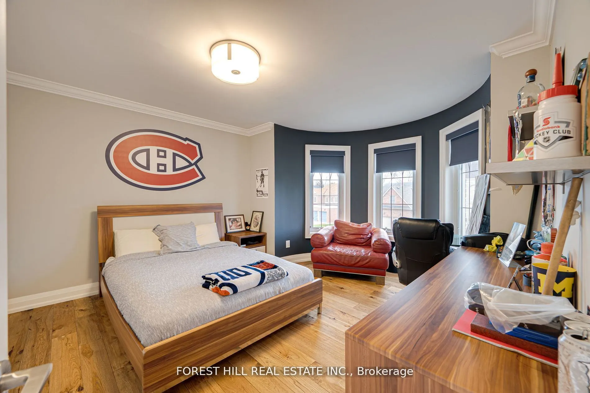 14 Willet Crescent