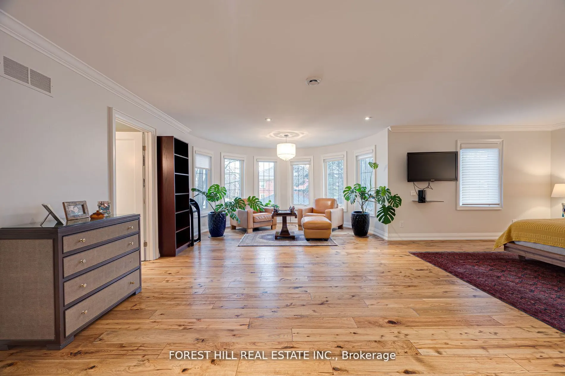 14 Willet Crescent