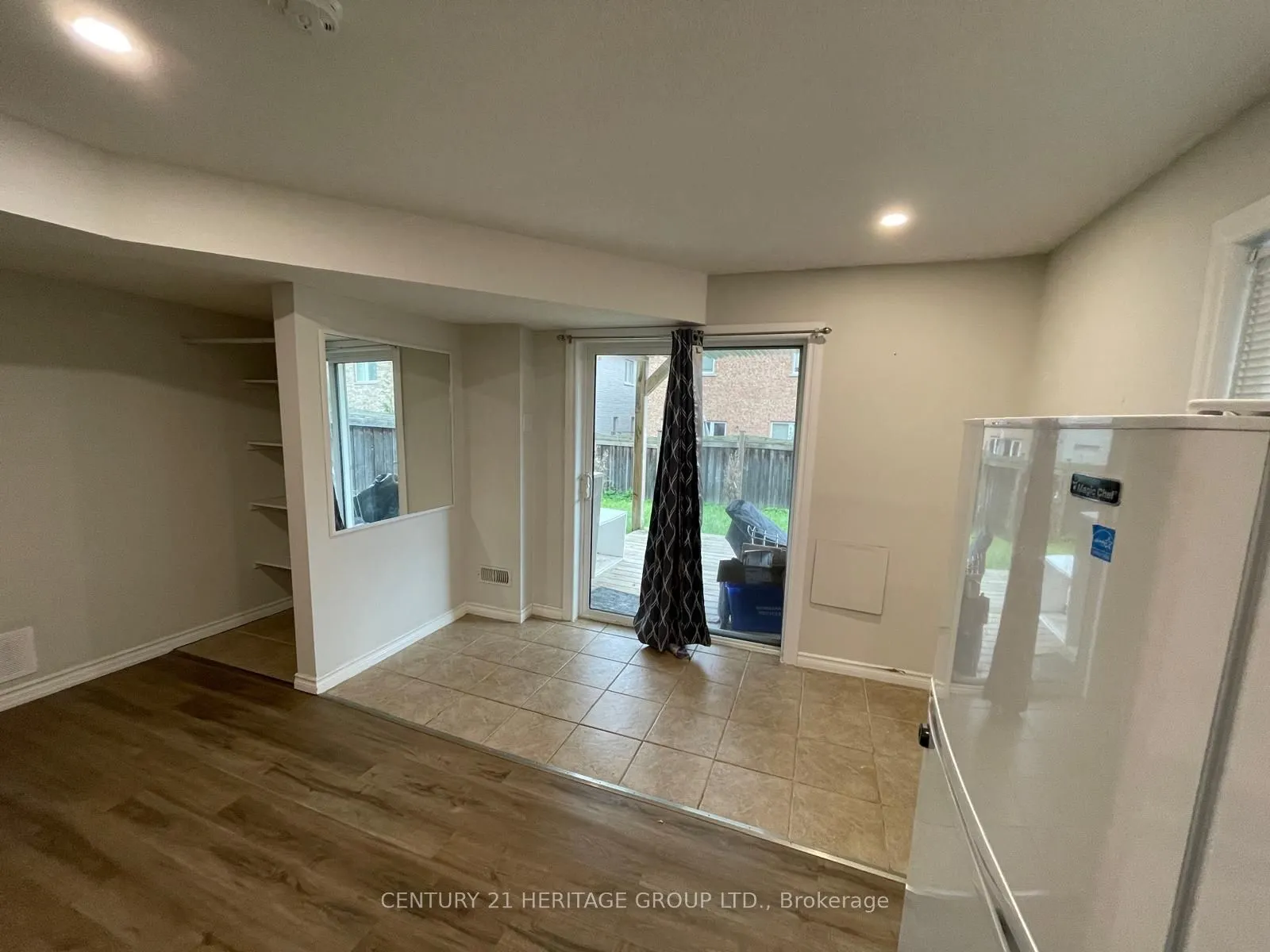 379 Kwapis Boulevard, #Bsmnt