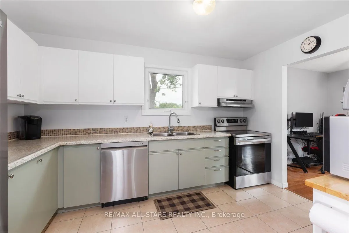166 Silas Boulevard