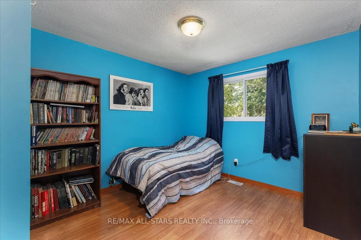166 Silas Boulevard