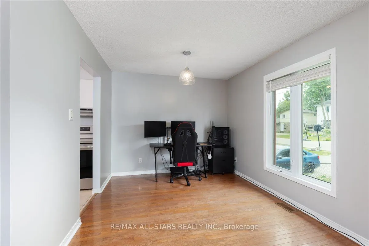 166 Silas Boulevard