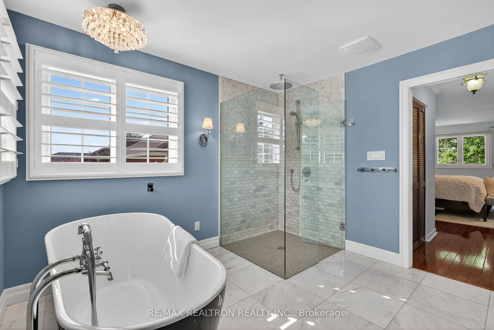 351 Kirby Crescent