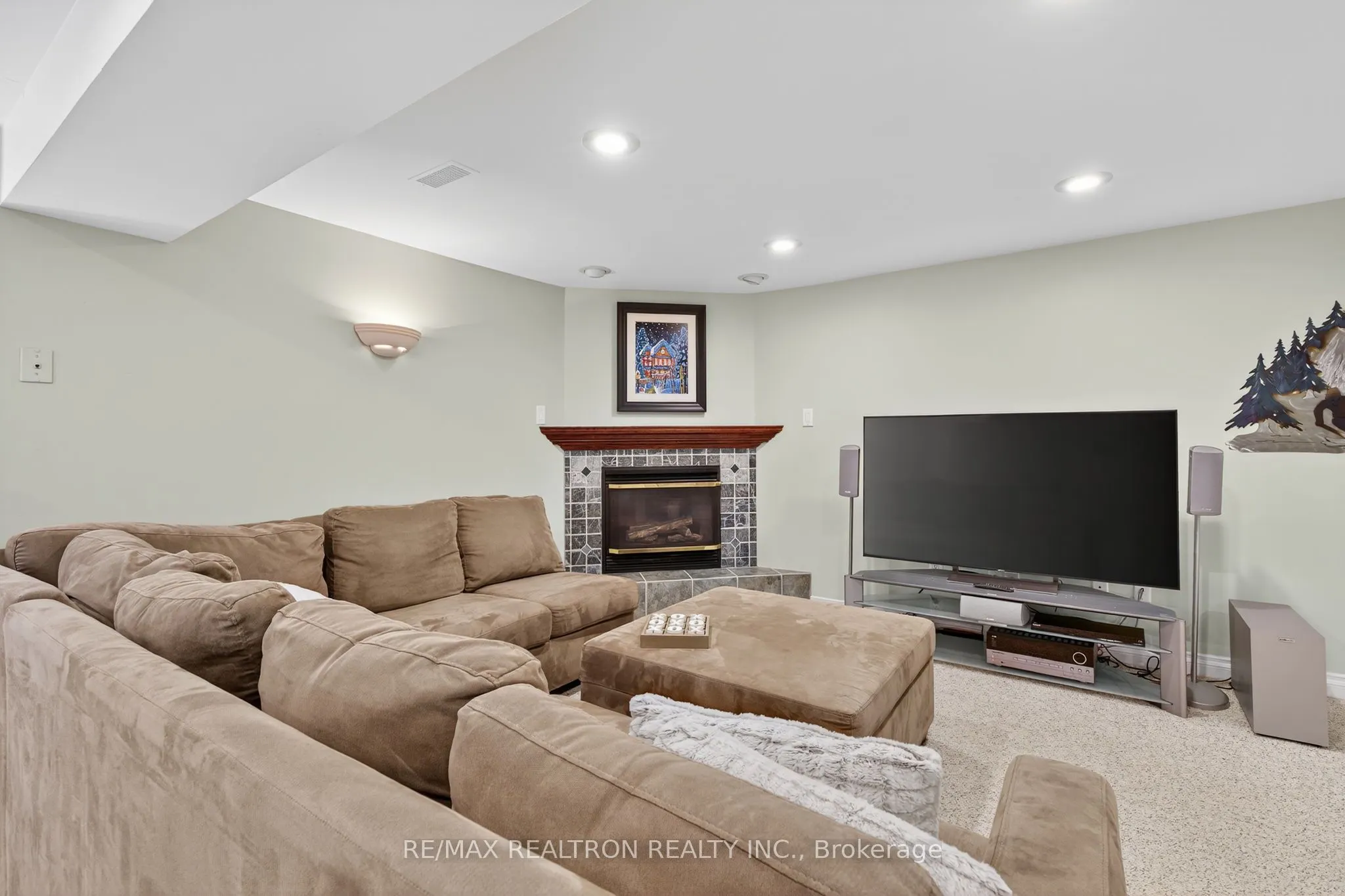 351 Kirby Crescent