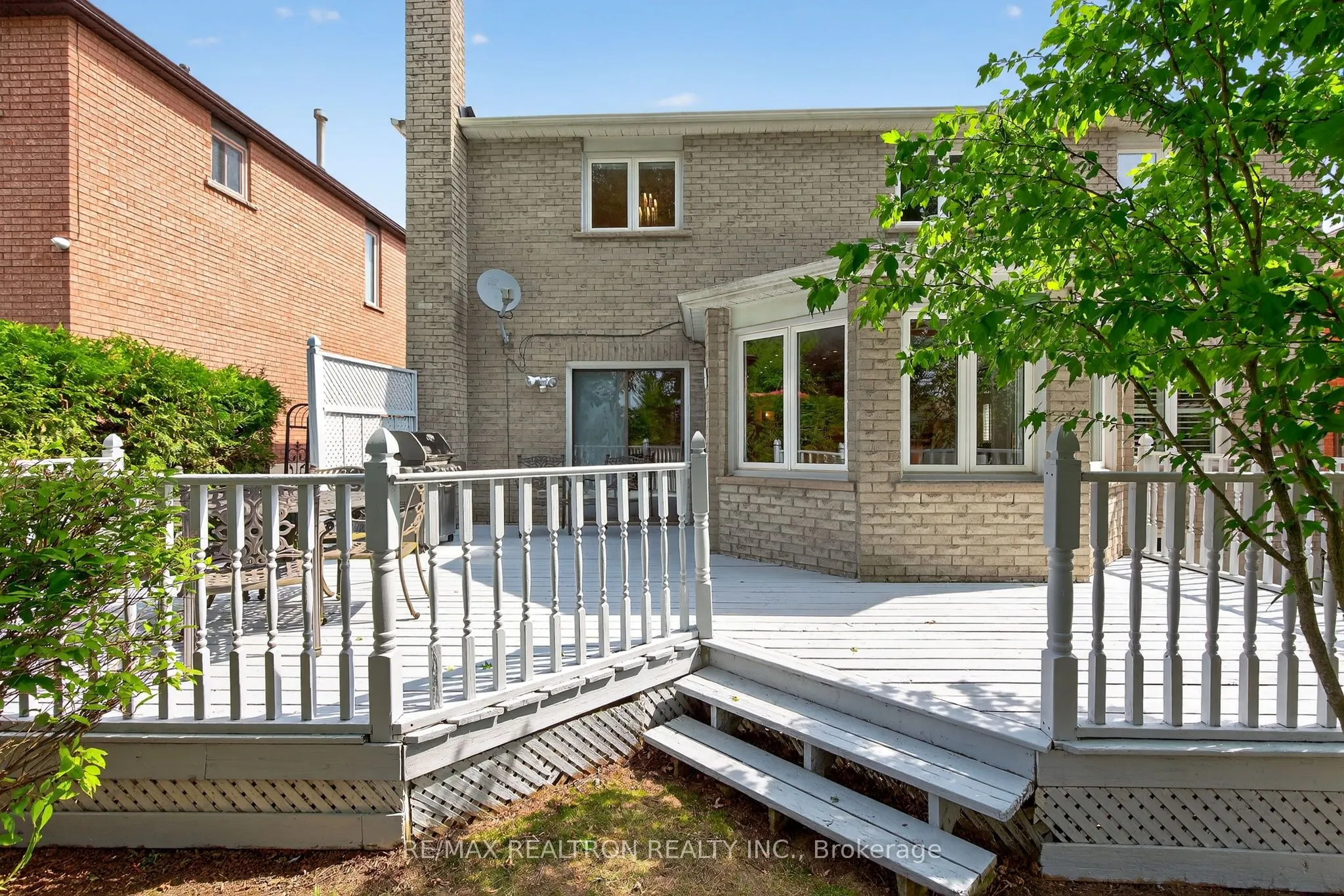 351 Kirby Crescent