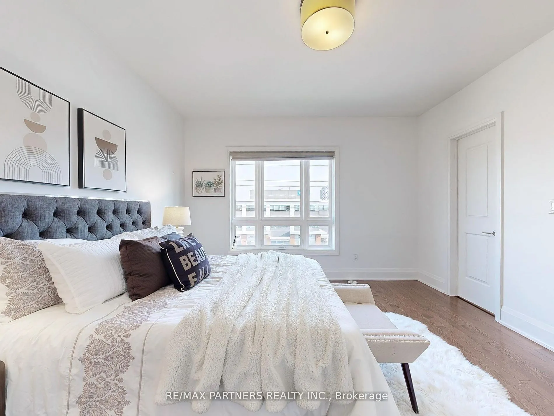 4006 Highway 7 E, #32