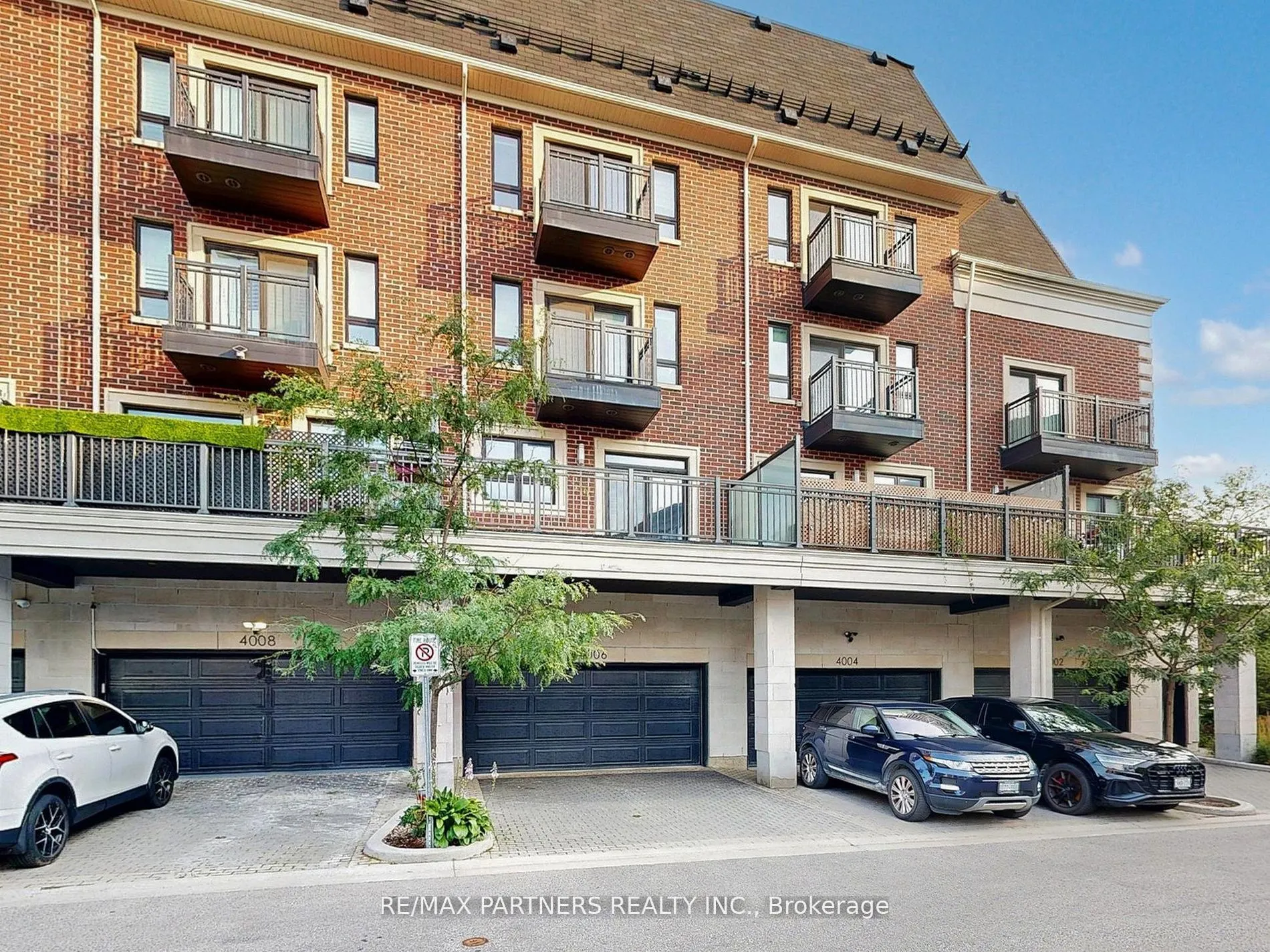 4006 Highway 7 E, #32