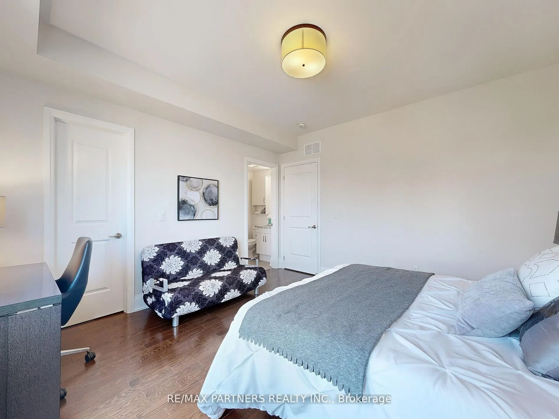 4006 Highway 7 E, #32
