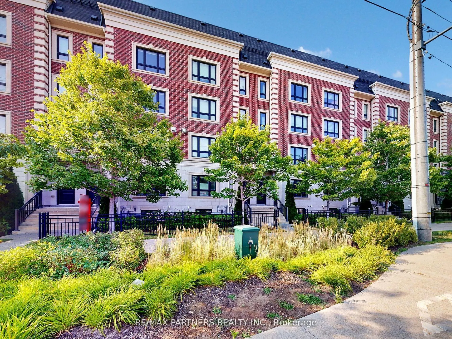 4006 Highway 7 E, #32