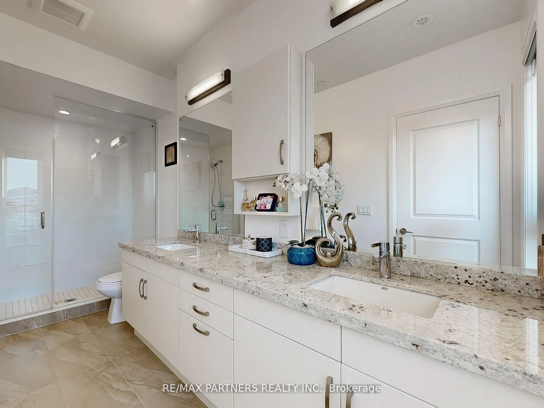 4006 Highway 7 E, #32