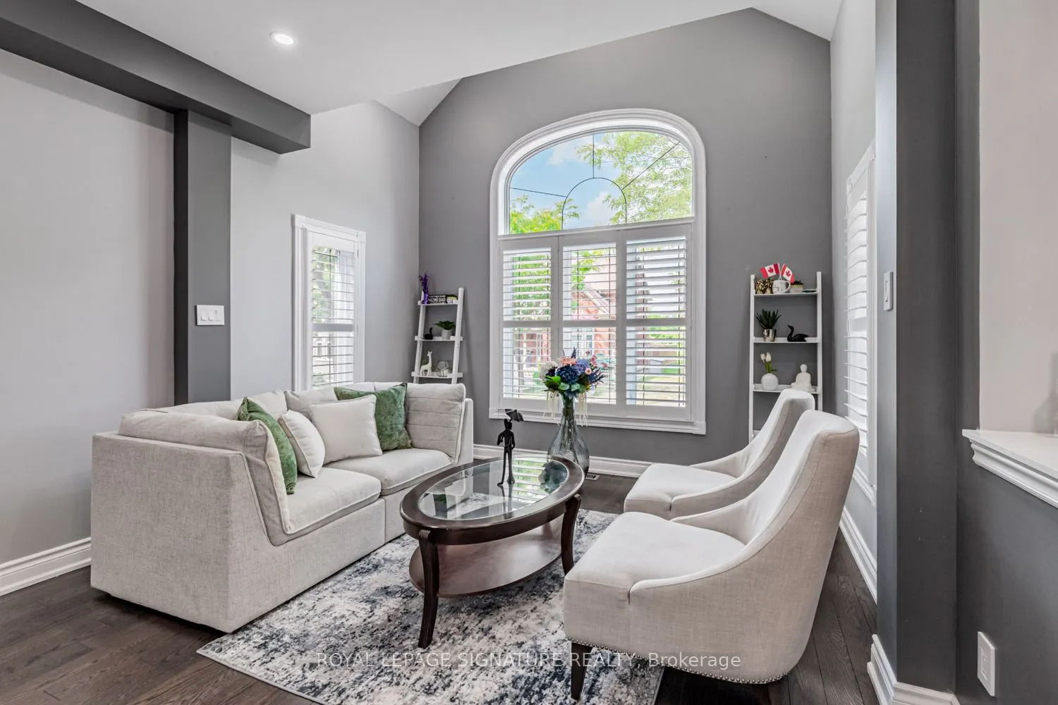 5 Sandcherry Avenue