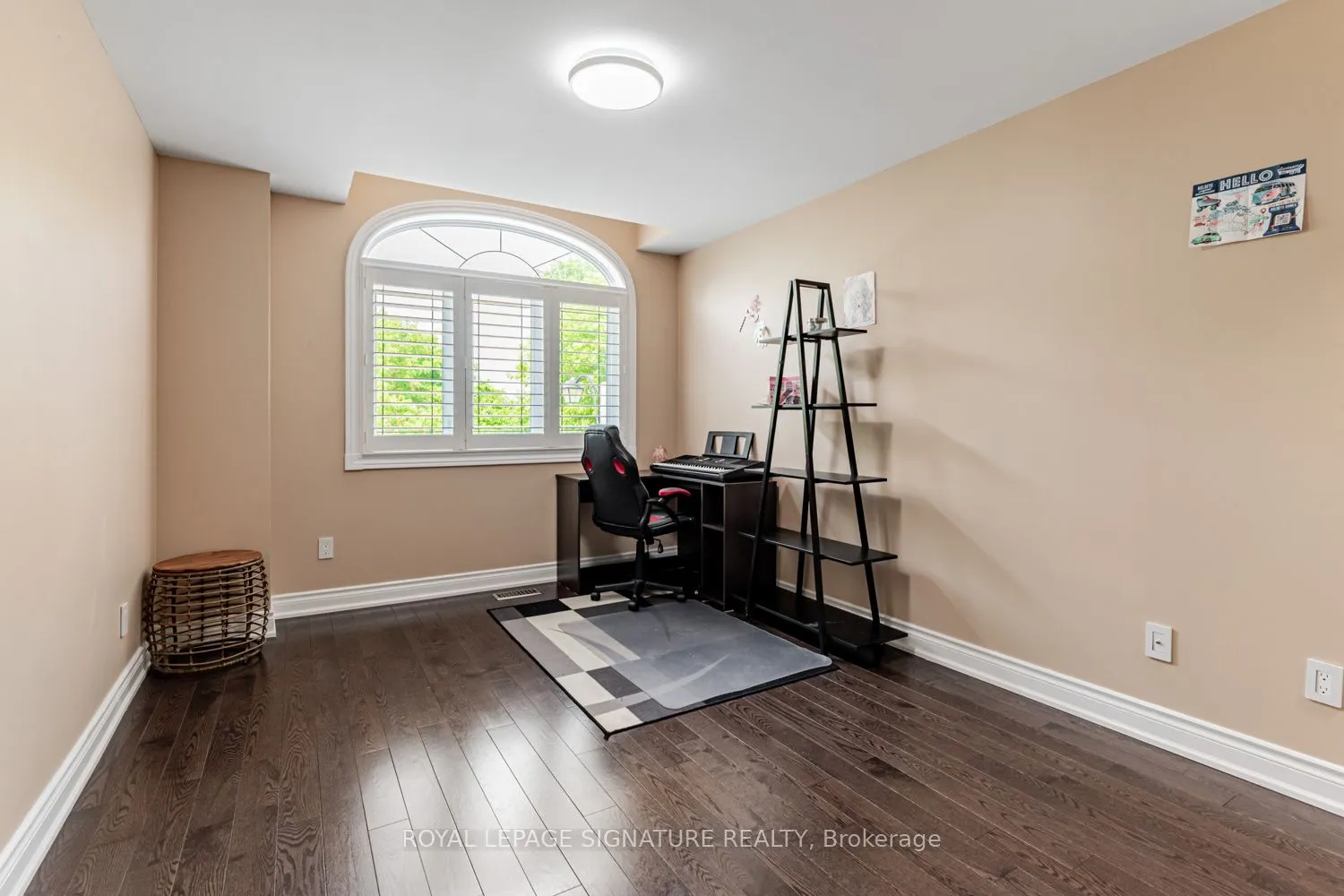 5 Sandcherry Avenue