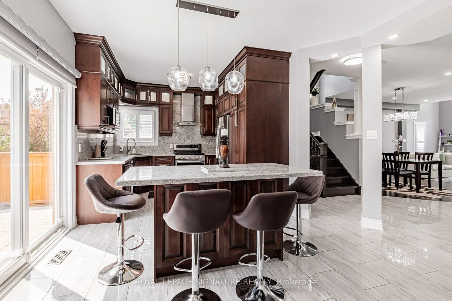 5 Sandcherry Avenue