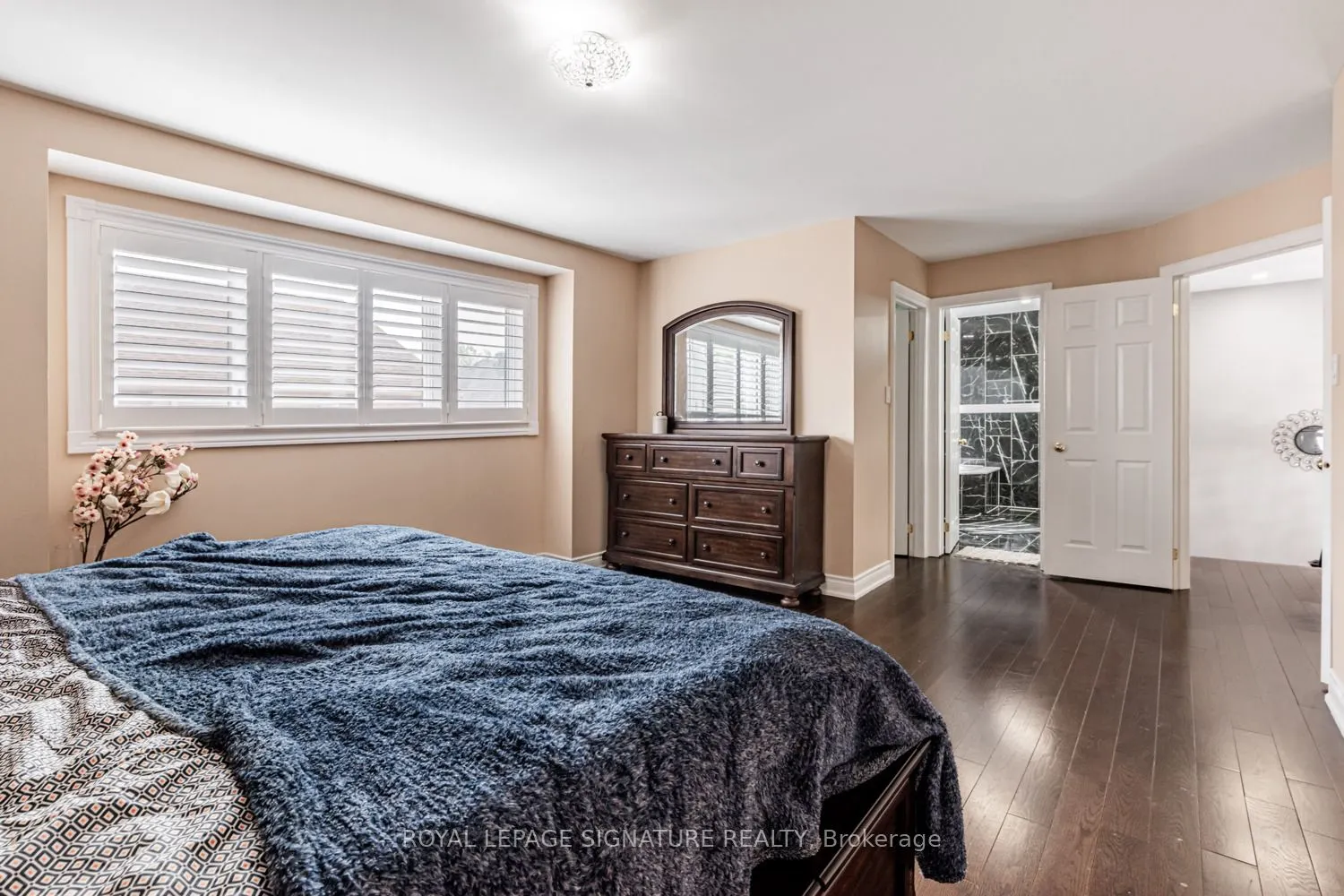 5 Sandcherry Avenue