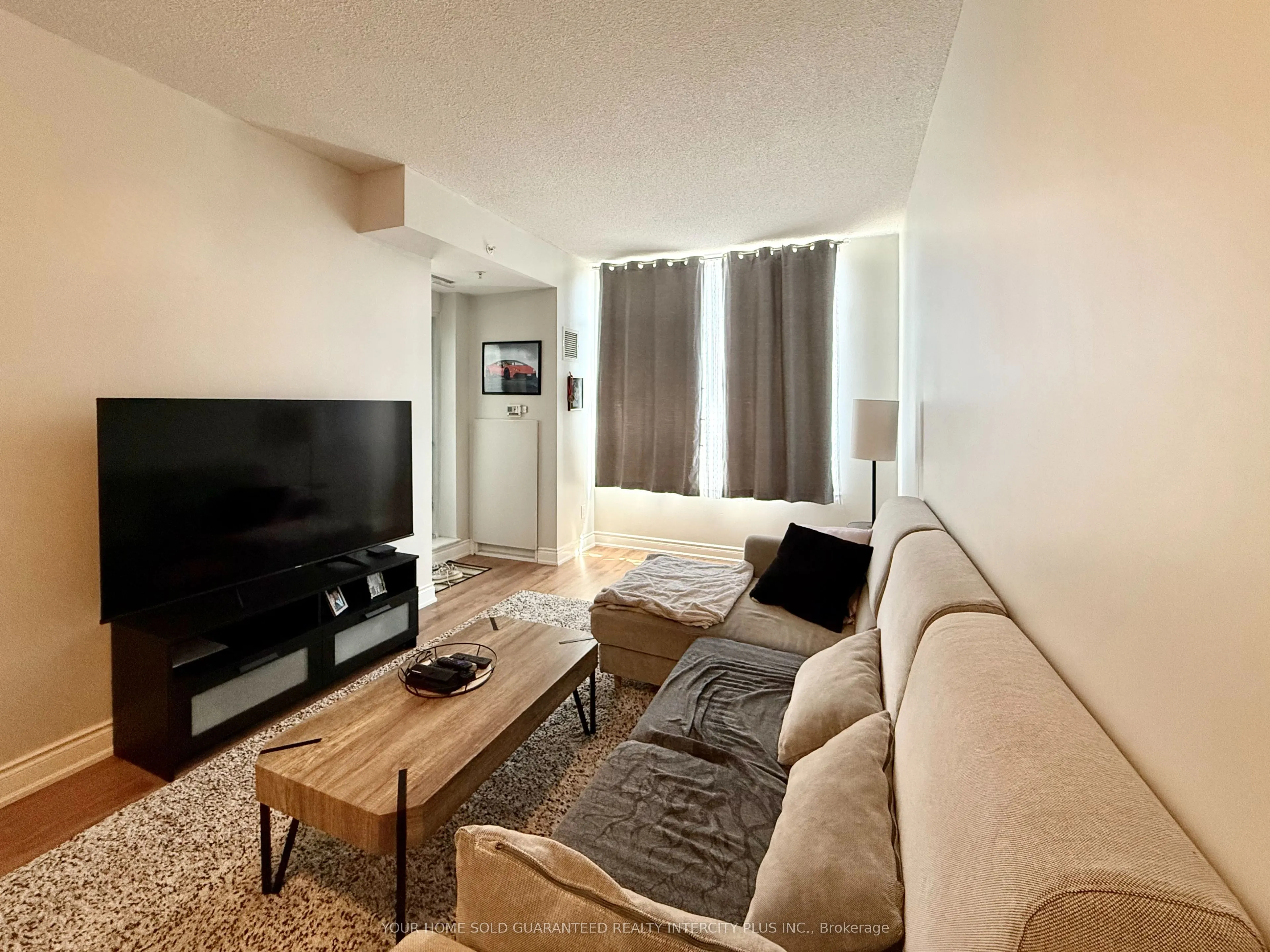2396 Major MacKenzie Drive, #310