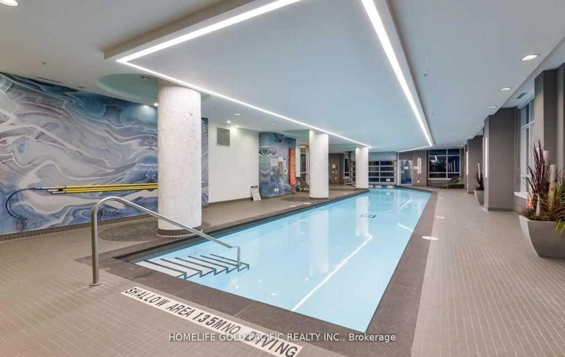 9201 Yonge Street, #1807