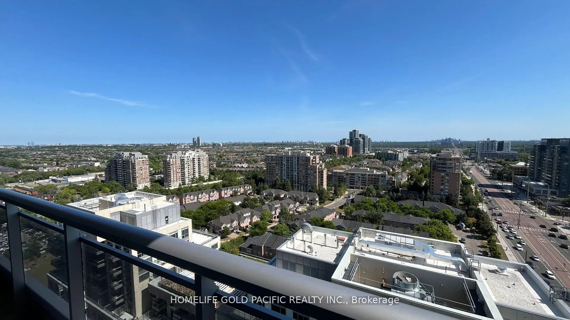 9201 Yonge Street, #1807