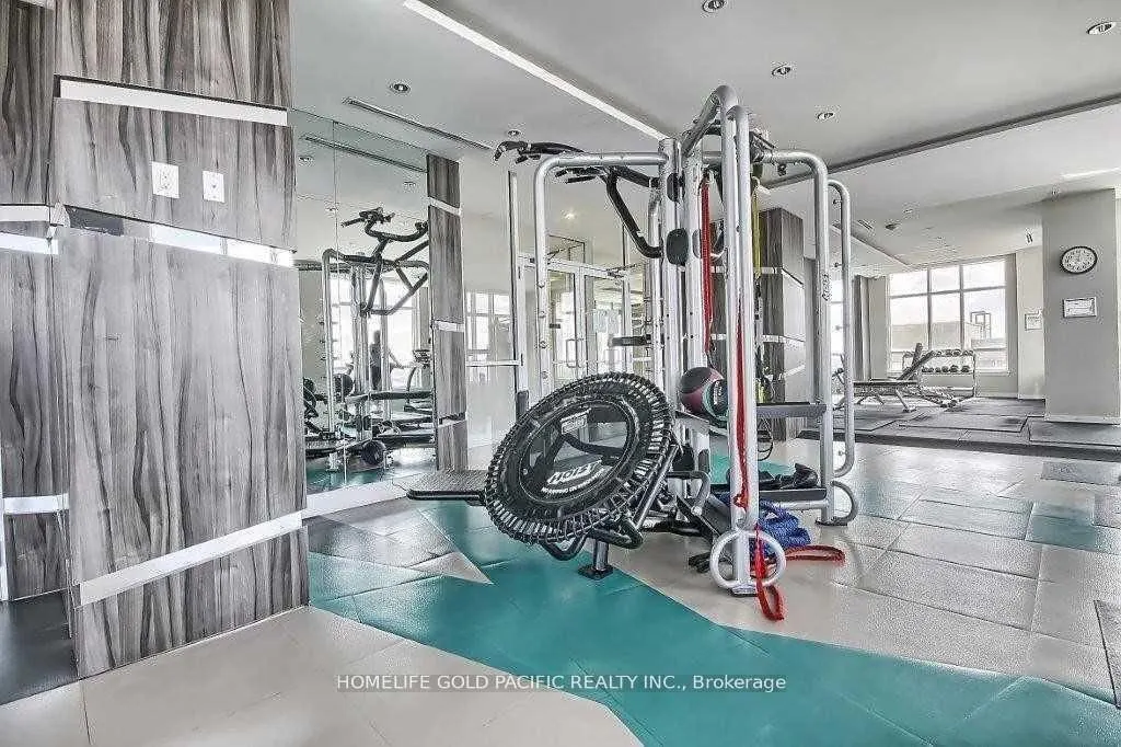 9201 Yonge Street, #1807