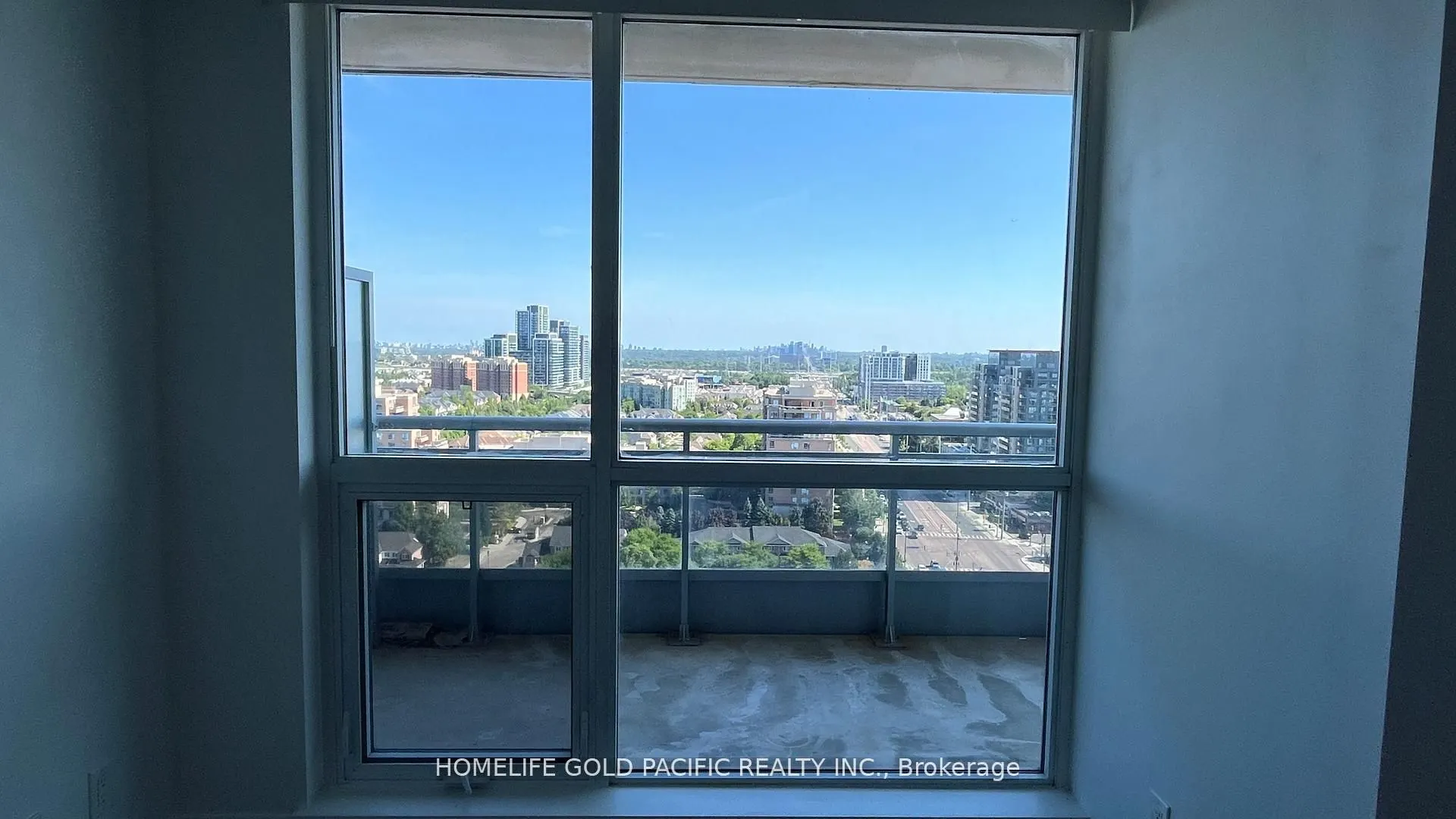 9201 Yonge Street, #1807