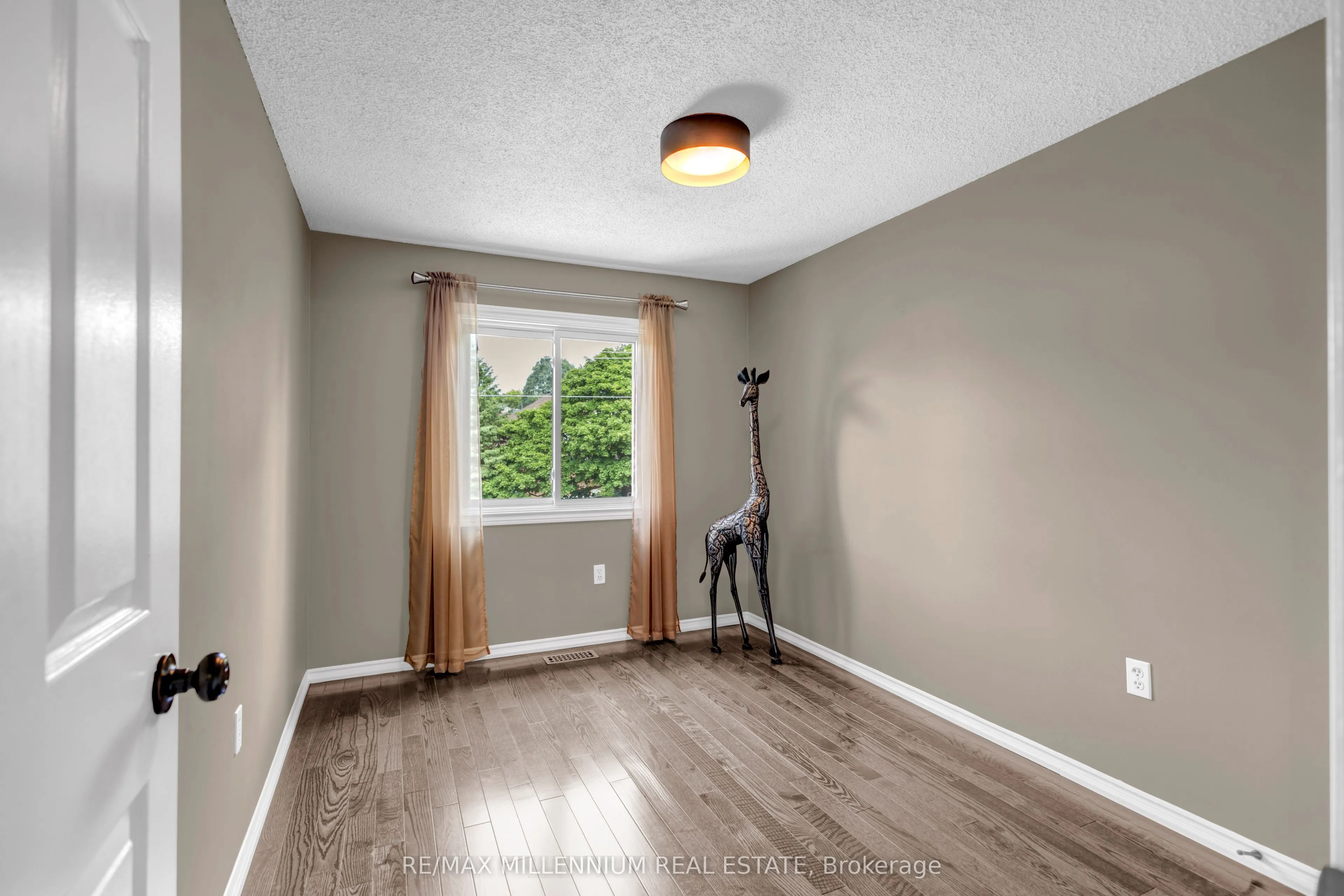 302 Wilkes Court N, #24