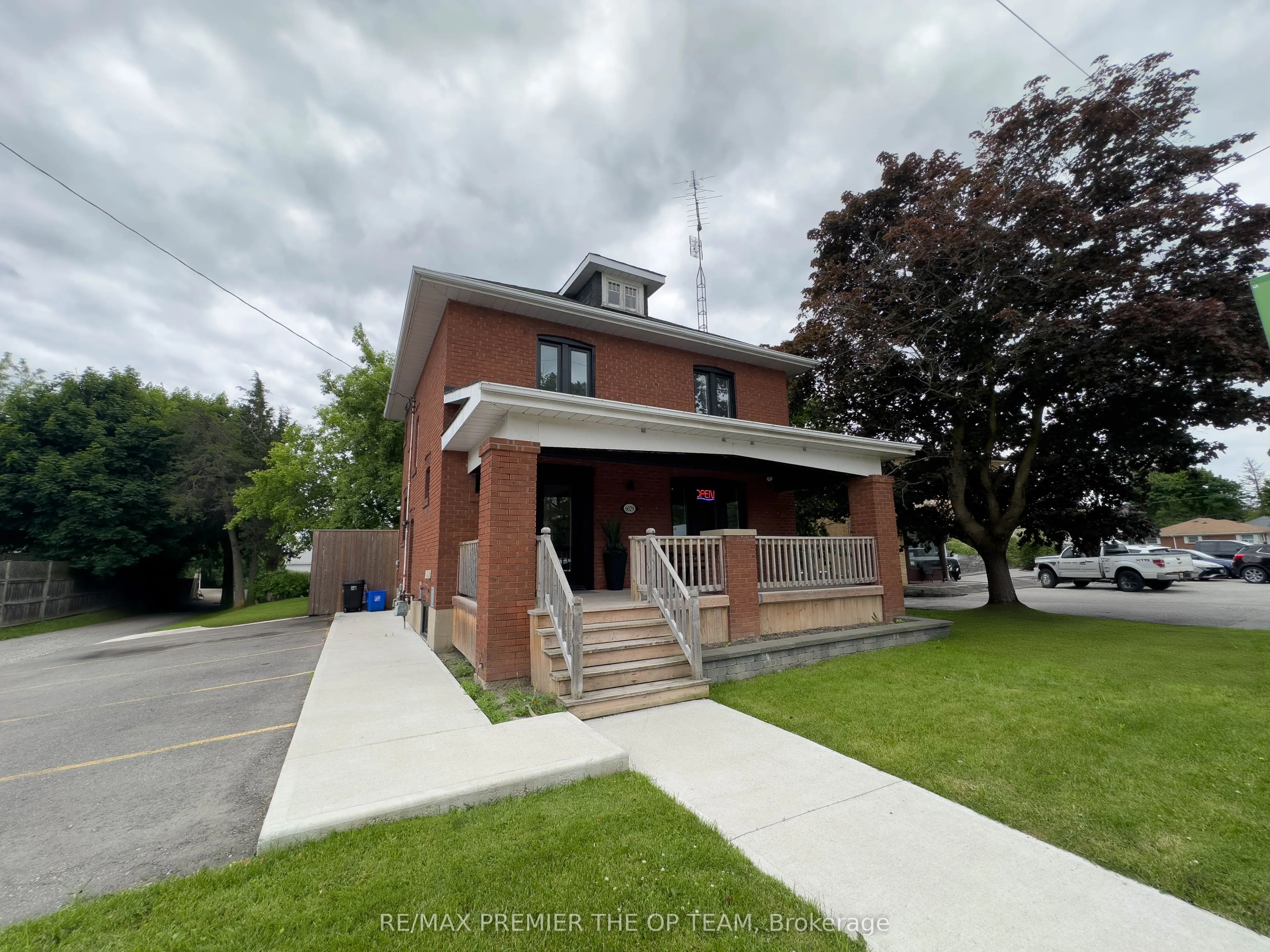 6029 King Road