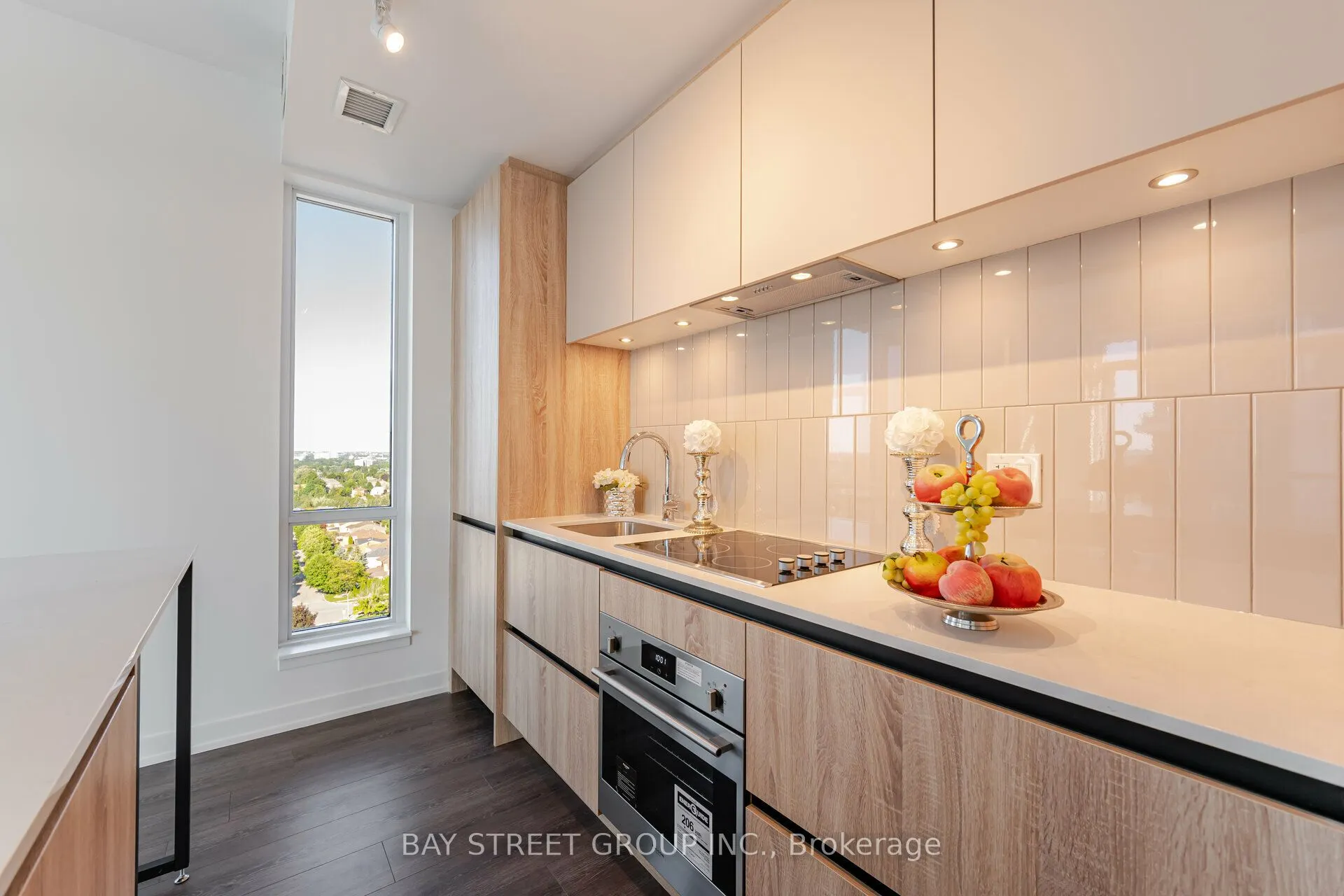 7950 Bathurst Street, #1515