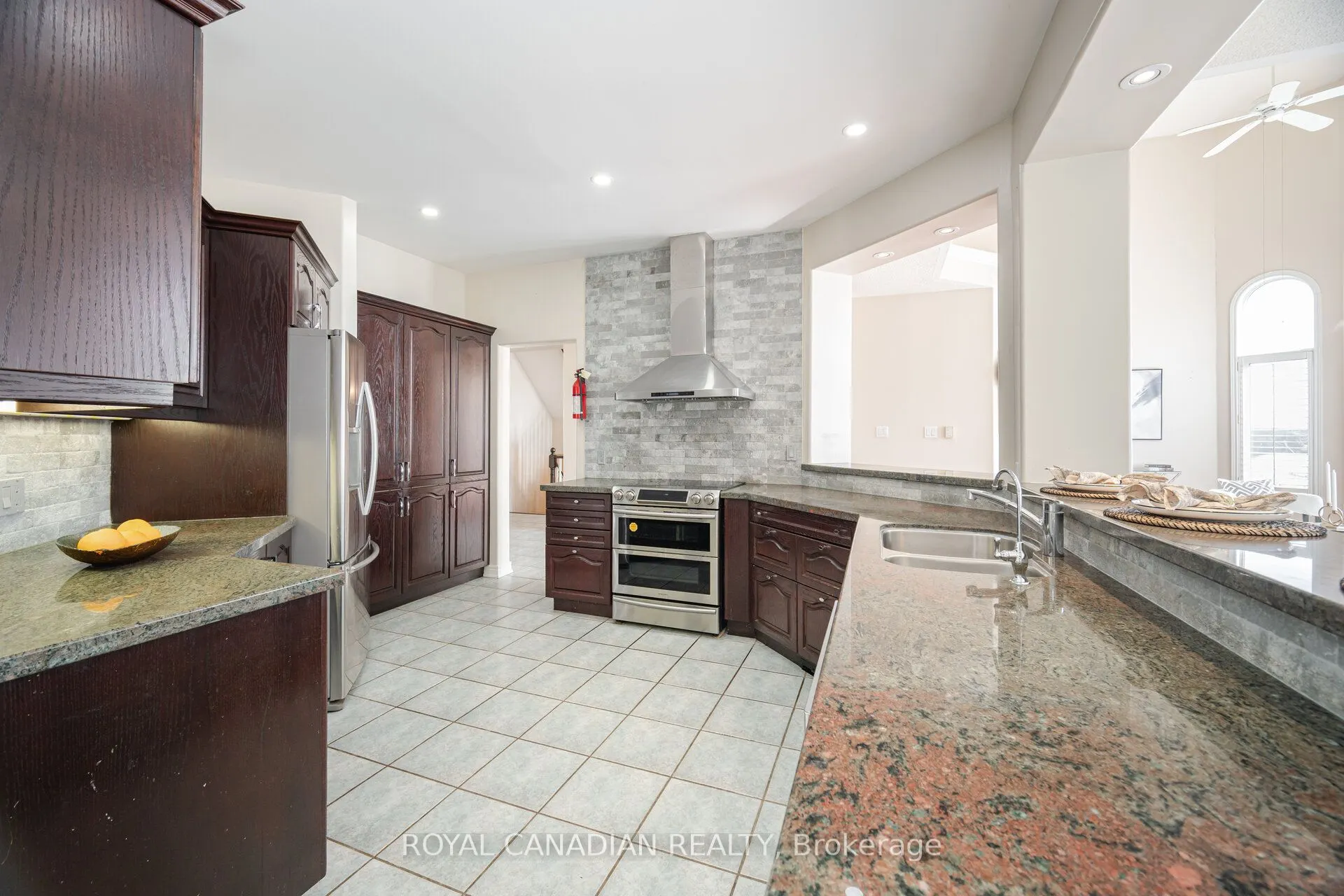 678 Madeline Heights