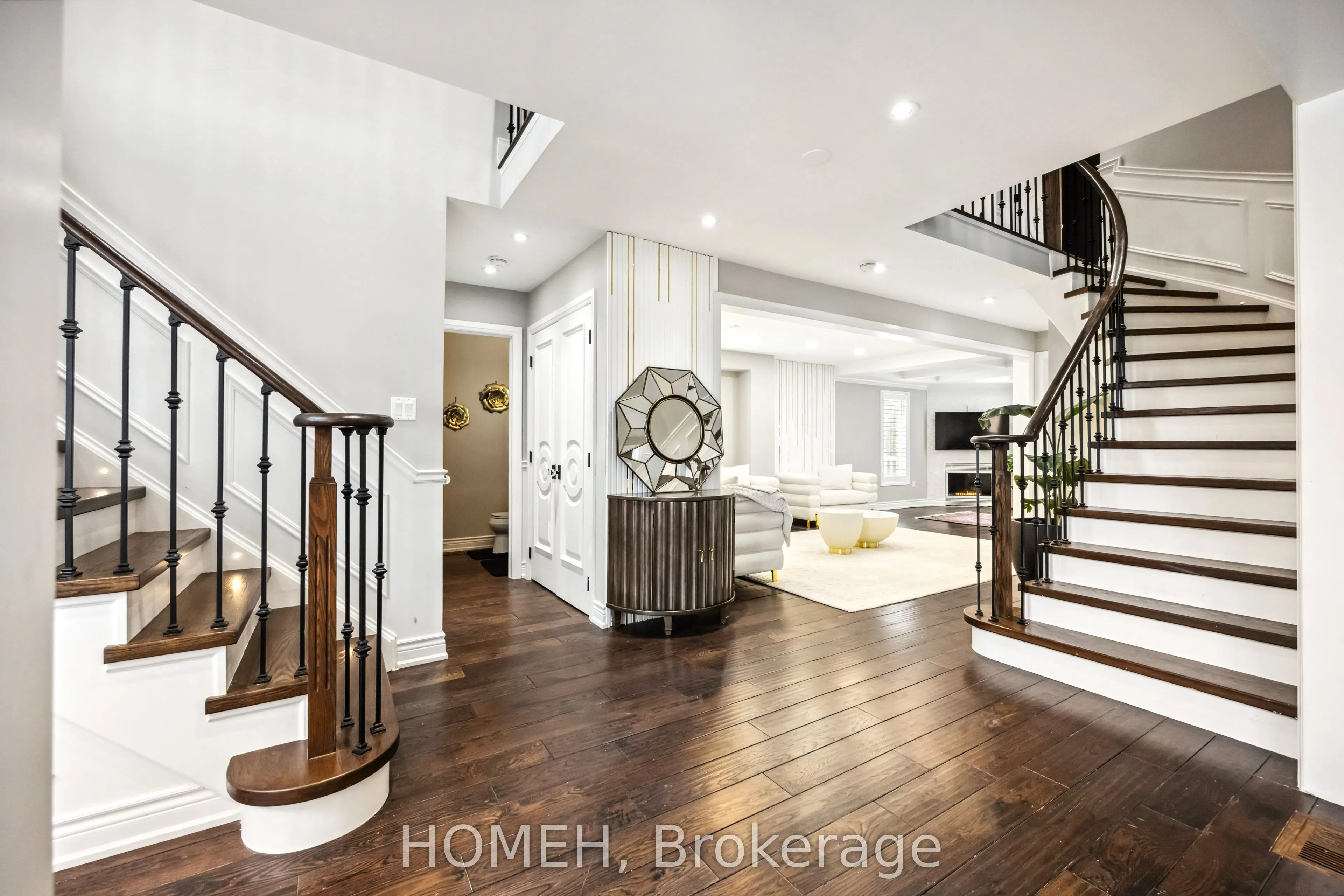 11 Bonny Meadows Drive