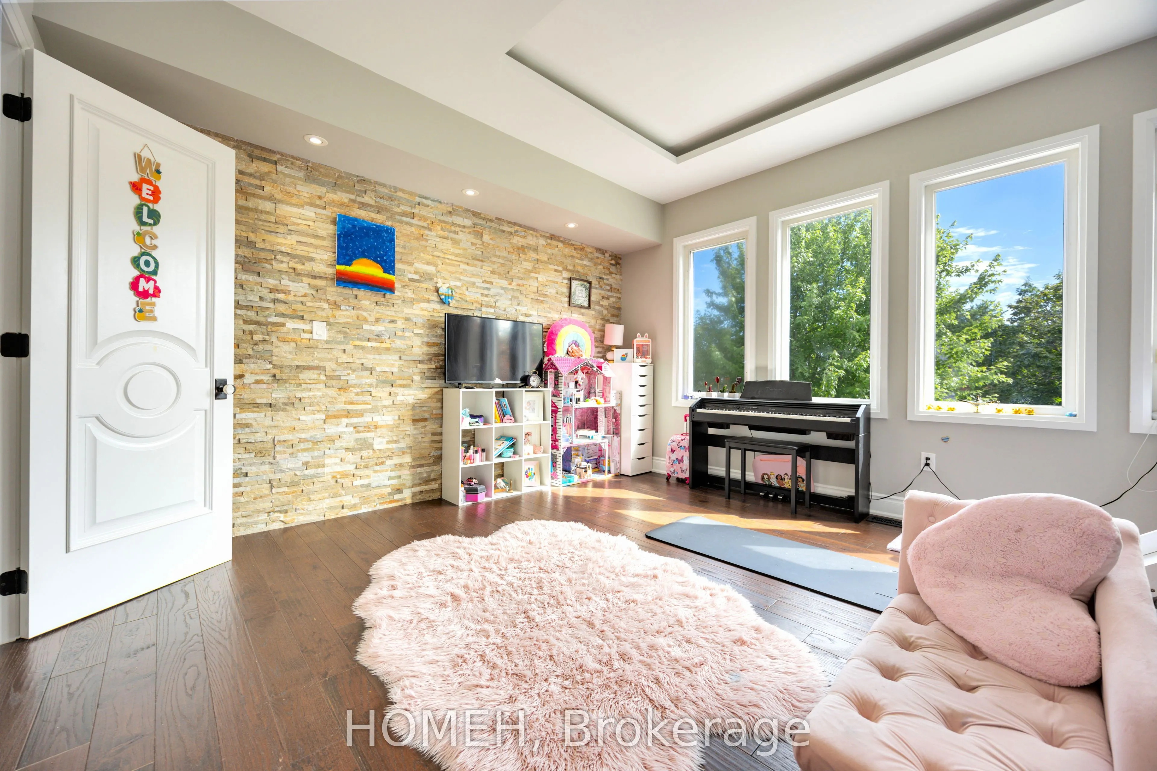 11 Bonny Meadows Drive
