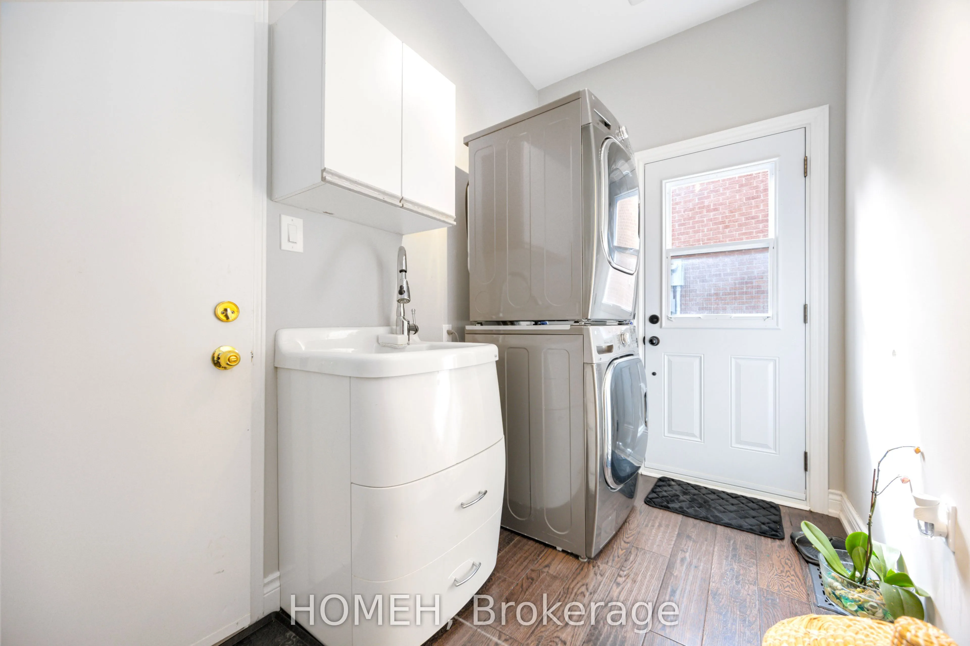 11 Bonny Meadows Drive